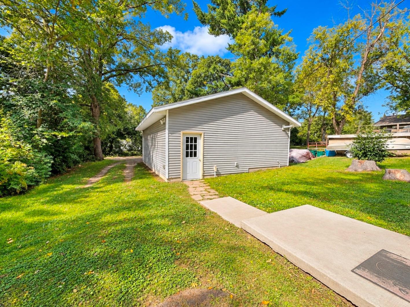 1910 single family home for sale at 609 NE 5th Avenue in Grand Rapids, MN — 1 bed, 1 bath (photo 17 of 23)