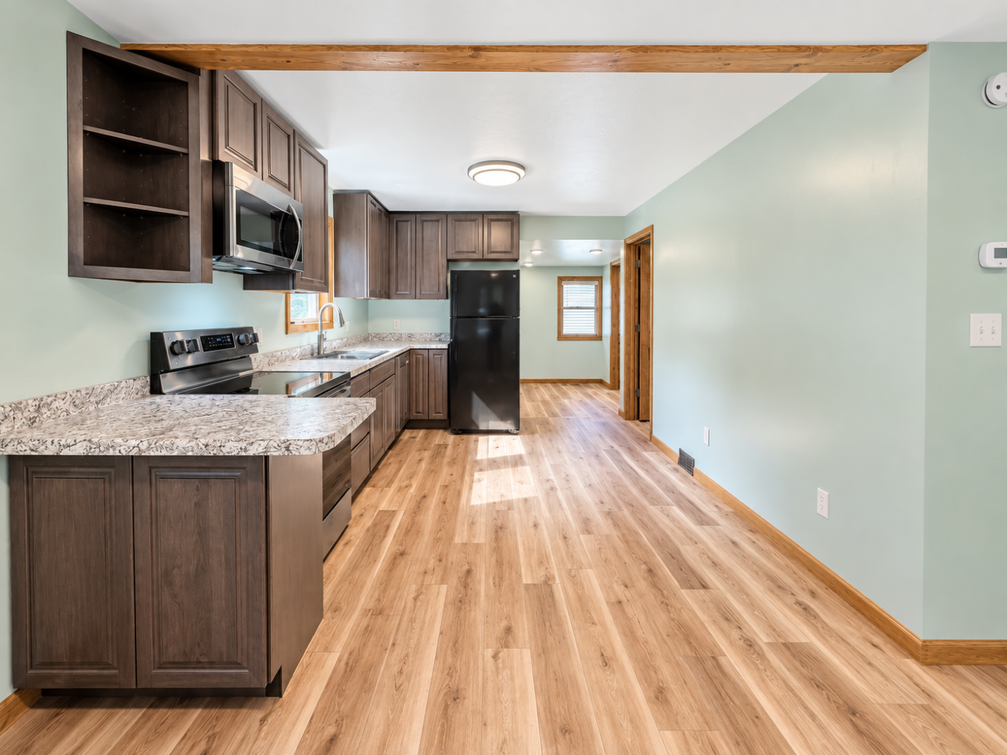 1910 single family home for sale at 609 NE 5th Avenue in Grand Rapids, MN — 1 bed, 1 bath (photo 4 of 23)