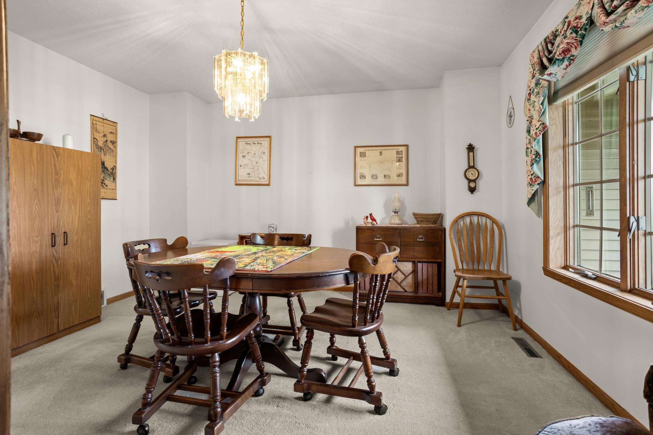 1993 single family home for sale at 2616 39th Avenue S in Fargo, ND — 4 bed, 3 bath (photo 11 of 48)