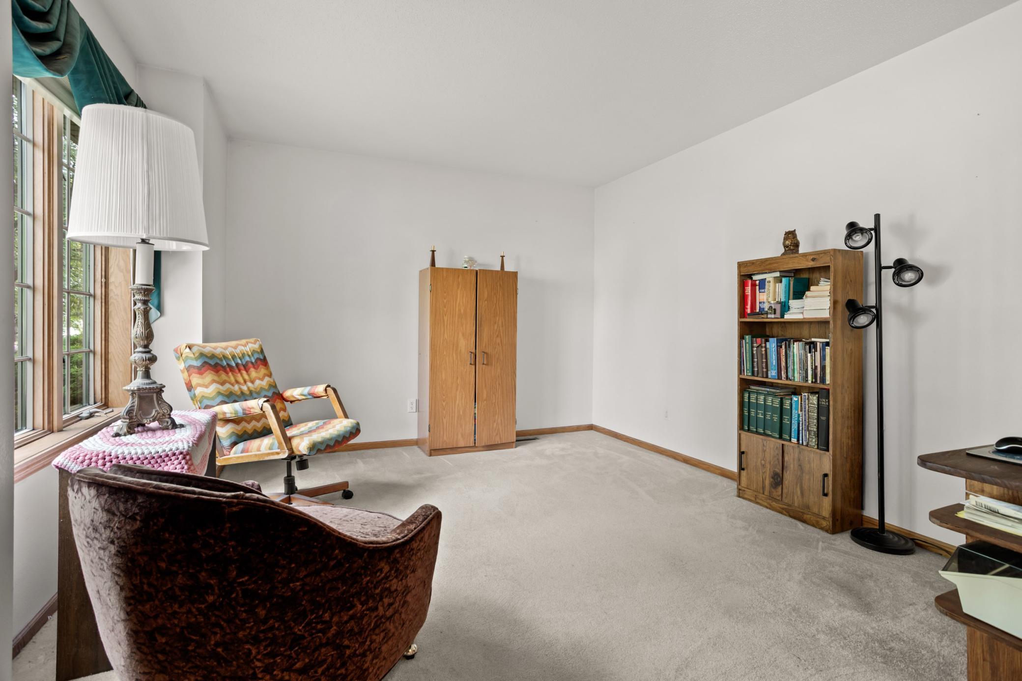 1993 single family home for sale at 2616 39th Avenue S in Fargo, ND — 4 bed, 3 bath (photo 14 of 48)