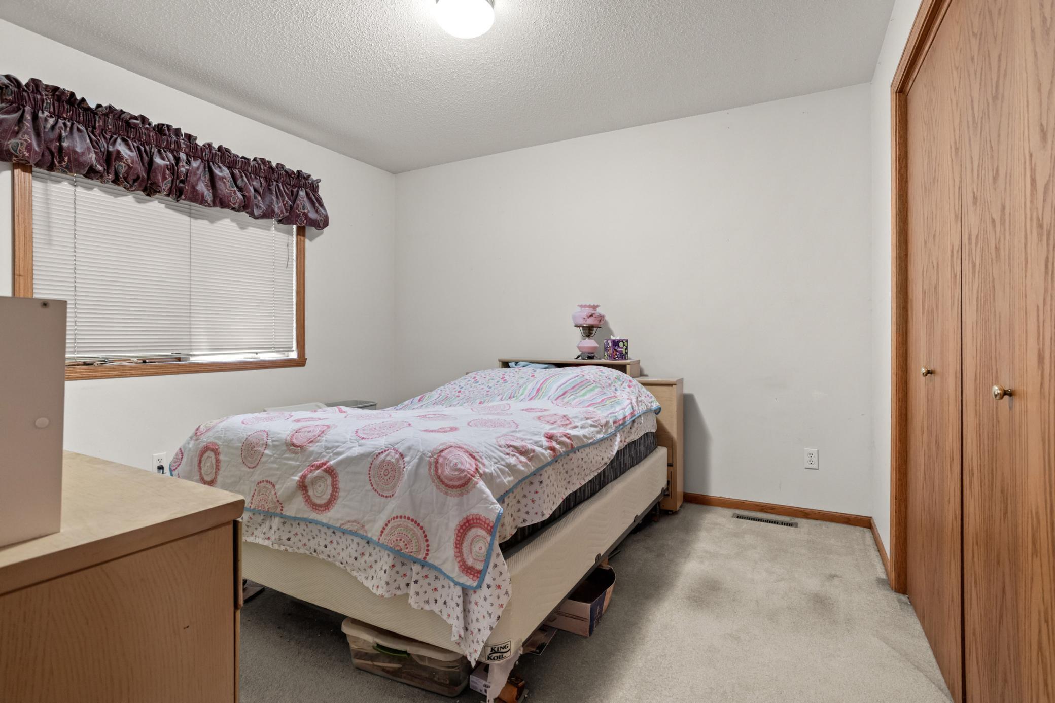 1993 single family home for sale at 2616 39th Avenue S in Fargo, ND — 4 bed, 3 bath (photo 28 of 48)