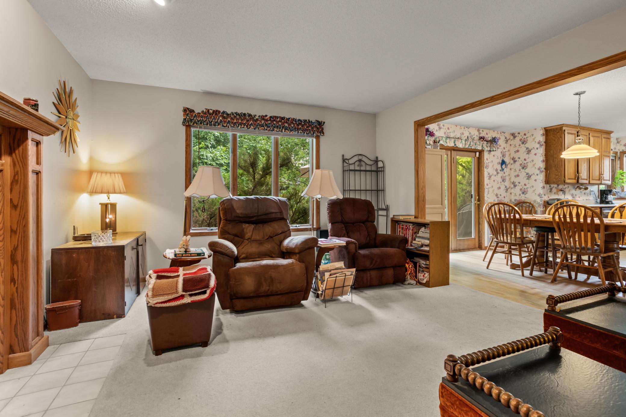 1993 single family home for sale at 2616 39th Avenue S in Fargo, ND — 4 bed, 3 bath (photo 9 of 48)