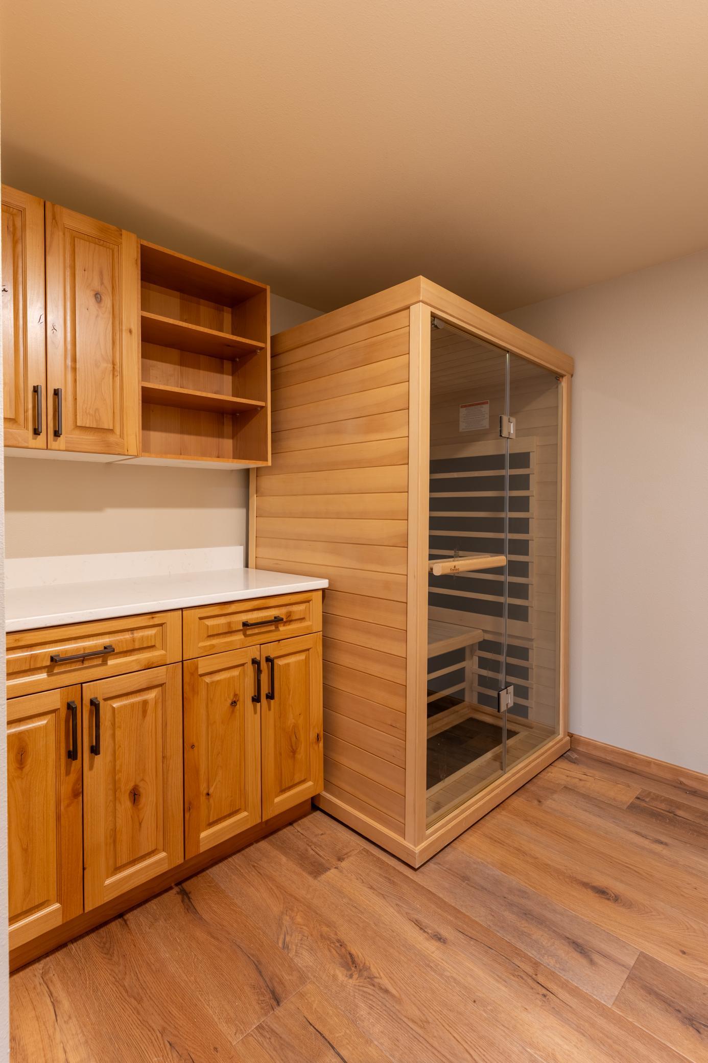 1991 single family home for sale at 2541 S 26th Avenue S in Fargo, ND — 5 bed, 3 bath (photo 29 of 45)