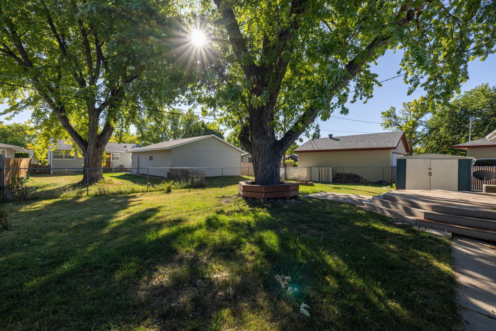 1956 single family home for sale at 537 2nd St Court E in West Fargo, ND — 3 bed, 1 bath (photo 22 of 23)