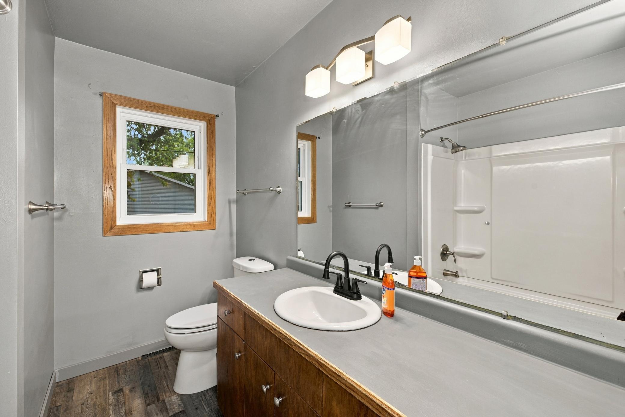 1956 single family home for sale at 537 2nd St Court E in West Fargo, ND — 3 bed, 1 bath (photo 10 of 23)