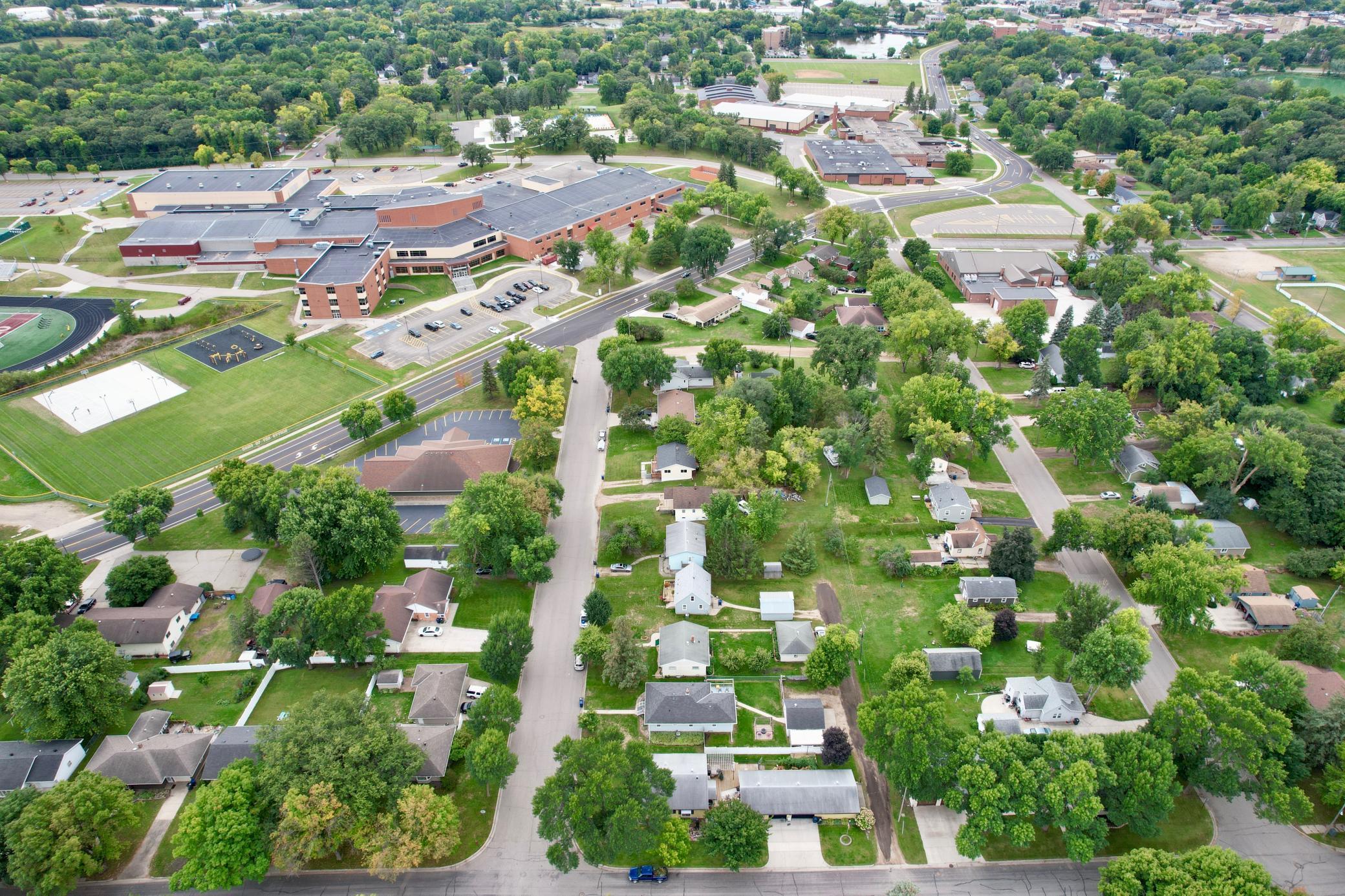 1928 single family home for sale at 907 N Baird Avenue in Fergus Falls, MN — 2 bed, 1 bath (photo 11 of 25)