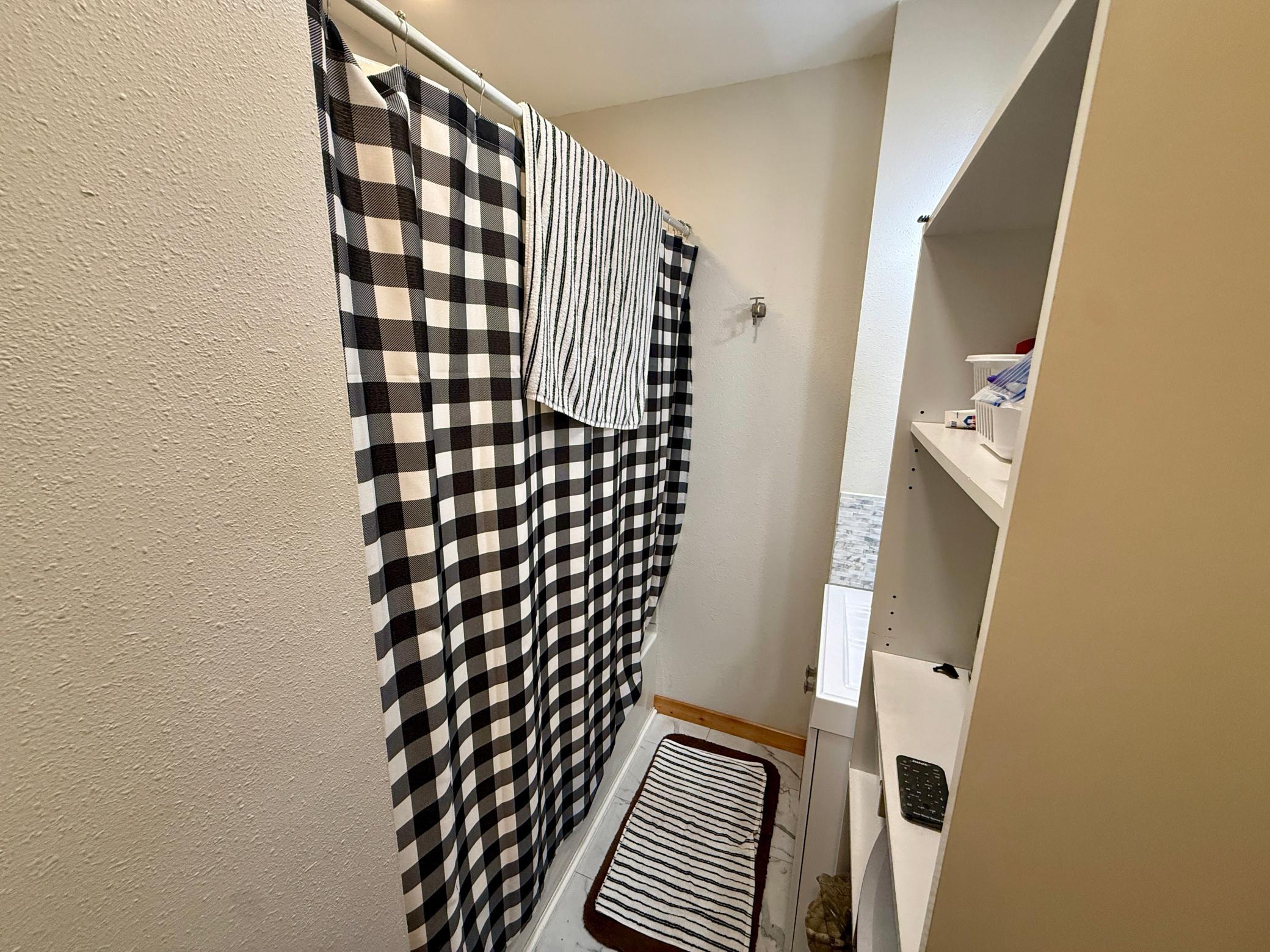 1928 single family home for sale at 907 N Baird Avenue in Fergus Falls, MN — 2 bed, 1 bath (photo 15 of 25)