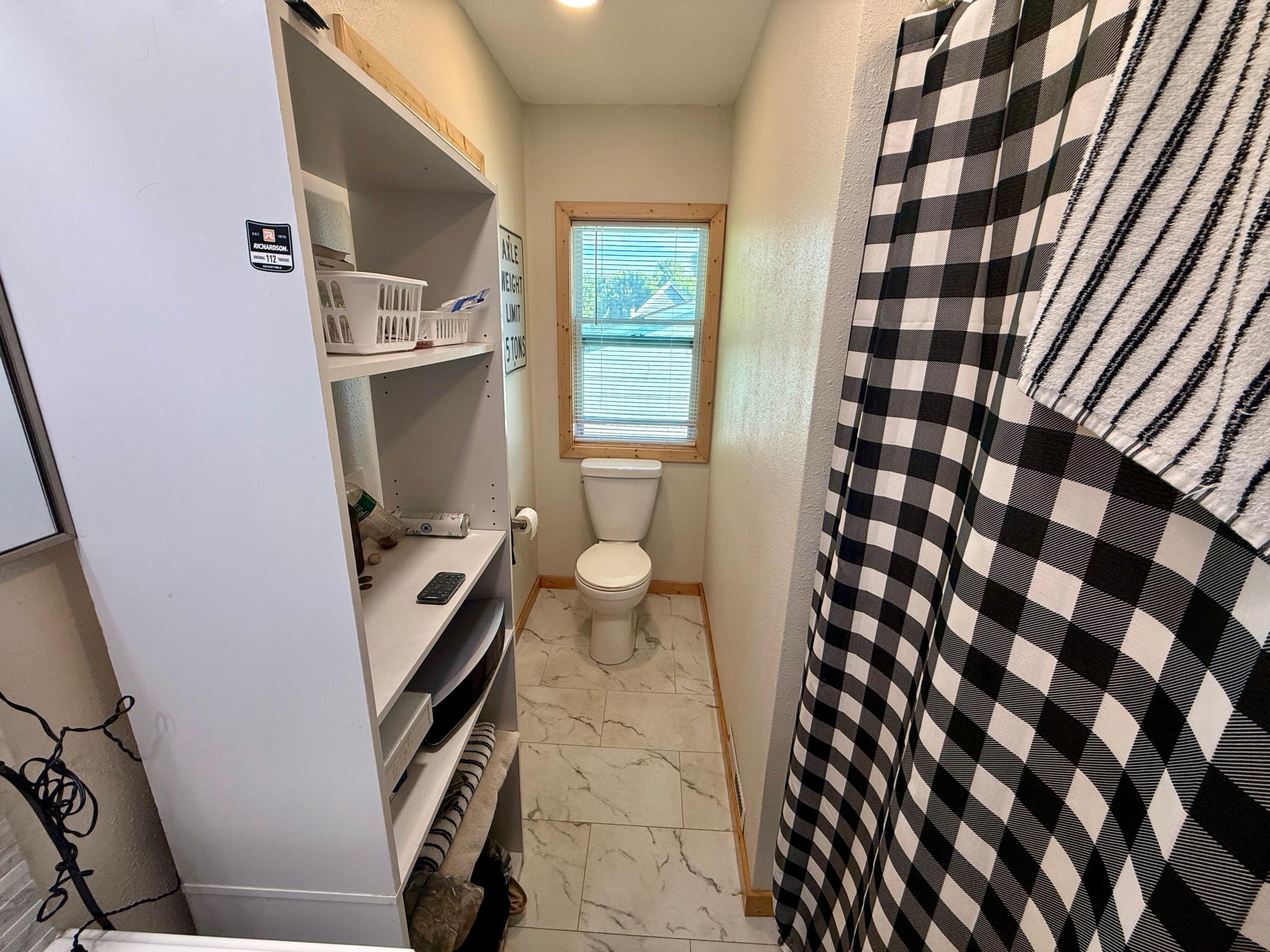 1928 single family home for sale at 907 N Baird Avenue in Fergus Falls, MN — 2 bed, 1 bath (photo 16 of 25)
