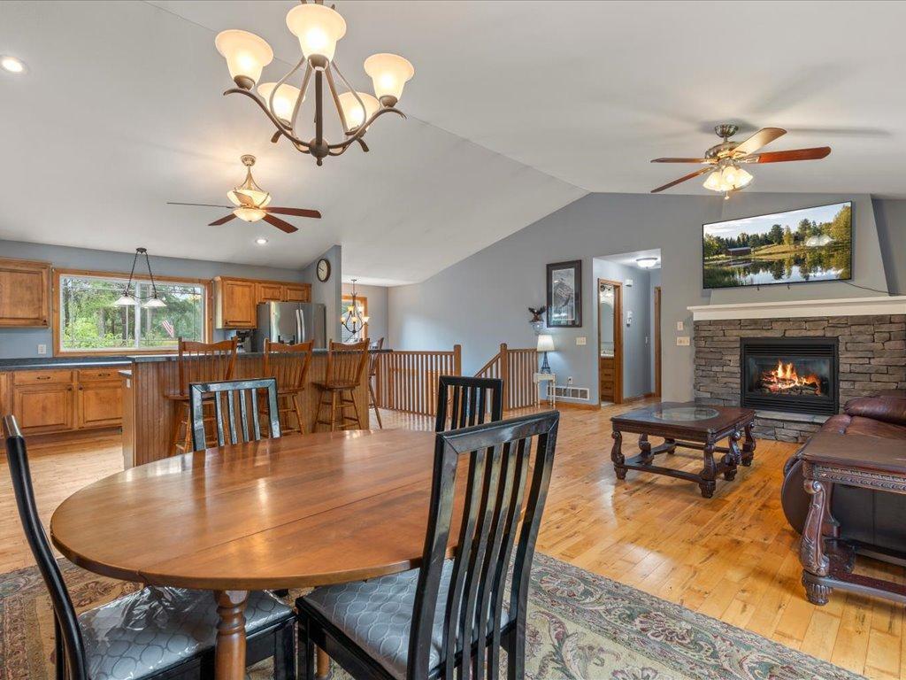 2005 single family home for sale at 7232 Dove Street in Pequot Lakes, MN — 4 bed, 3 bath (photo 12 of 42)