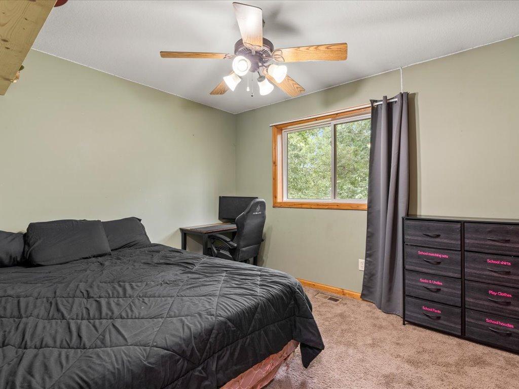 2005 single family home for sale at 7232 Dove Street in Pequot Lakes, MN — 4 bed, 3 bath (photo 14 of 42)