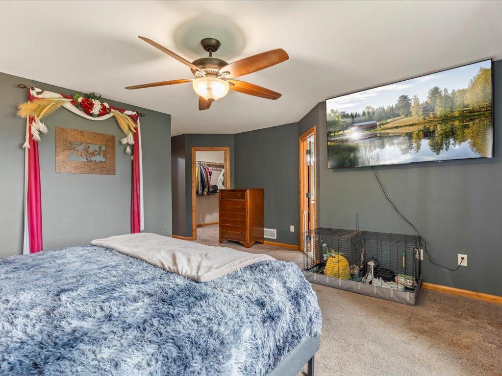2005 single family home for sale at 7232 Dove Street in Pequot Lakes, MN — 4 bed, 3 bath (photo 17 of 42)