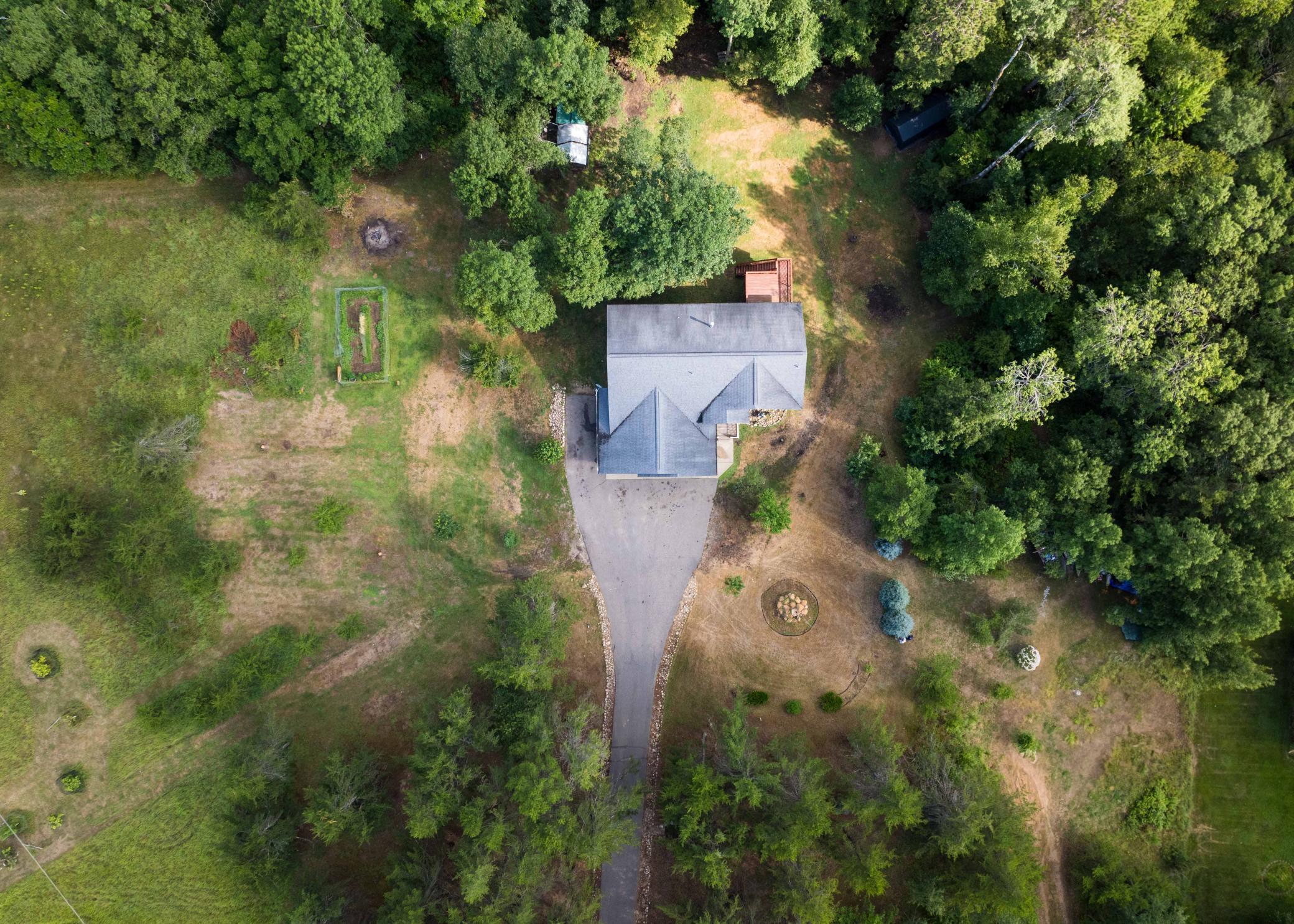 2005 single family home for sale at 7232 Dove Street in Pequot Lakes, MN — 4 bed, 3 bath (photo 3 of 42)