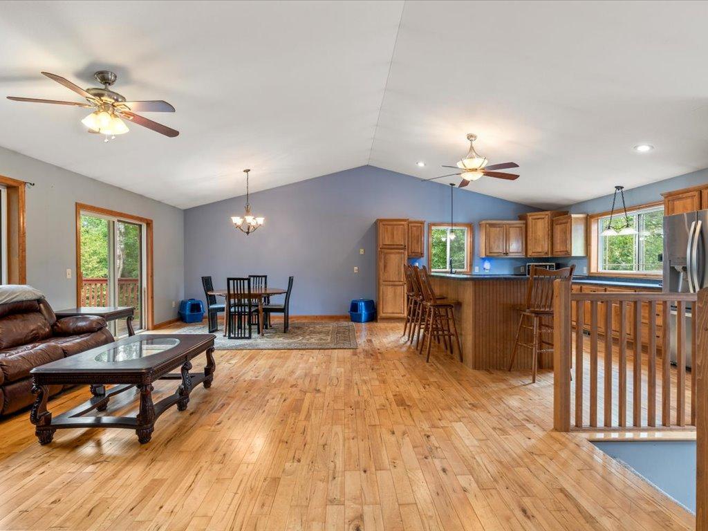2005 single family home for sale at 7232 Dove Street in Pequot Lakes, MN — 4 bed, 3 bath (photo 8 of 42)