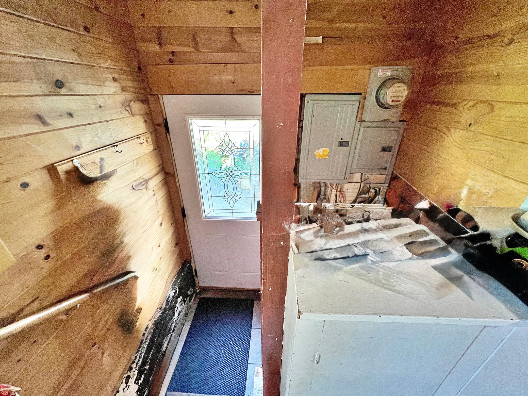 1930 duplex for sale at 708 2nd Street NW in Aitkin, MN — 5 bed, 4 bath (photo 11 of 30)