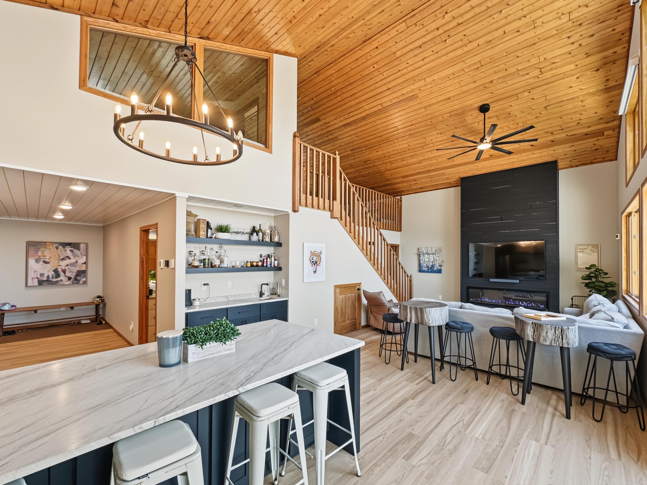 1991 single family home for sale at 6278 Sandy Shores Drive NW in Williams, MN — 4 bed, 3 bath (photo 11 of 67)