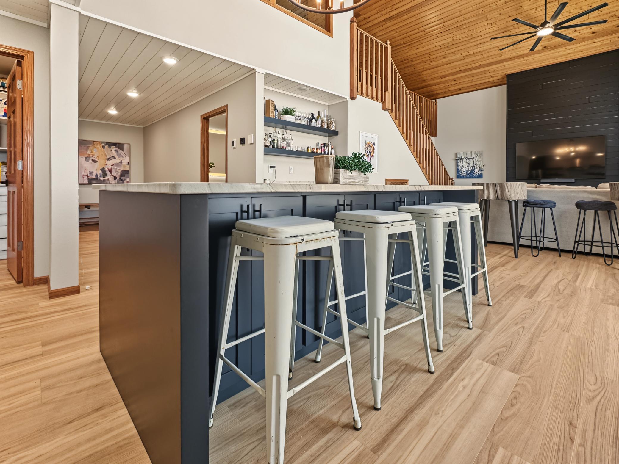 1991 single family home for sale at 6278 Sandy Shores Drive NW in Williams, MN — 4 bed, 3 bath (photo 18 of 67)
