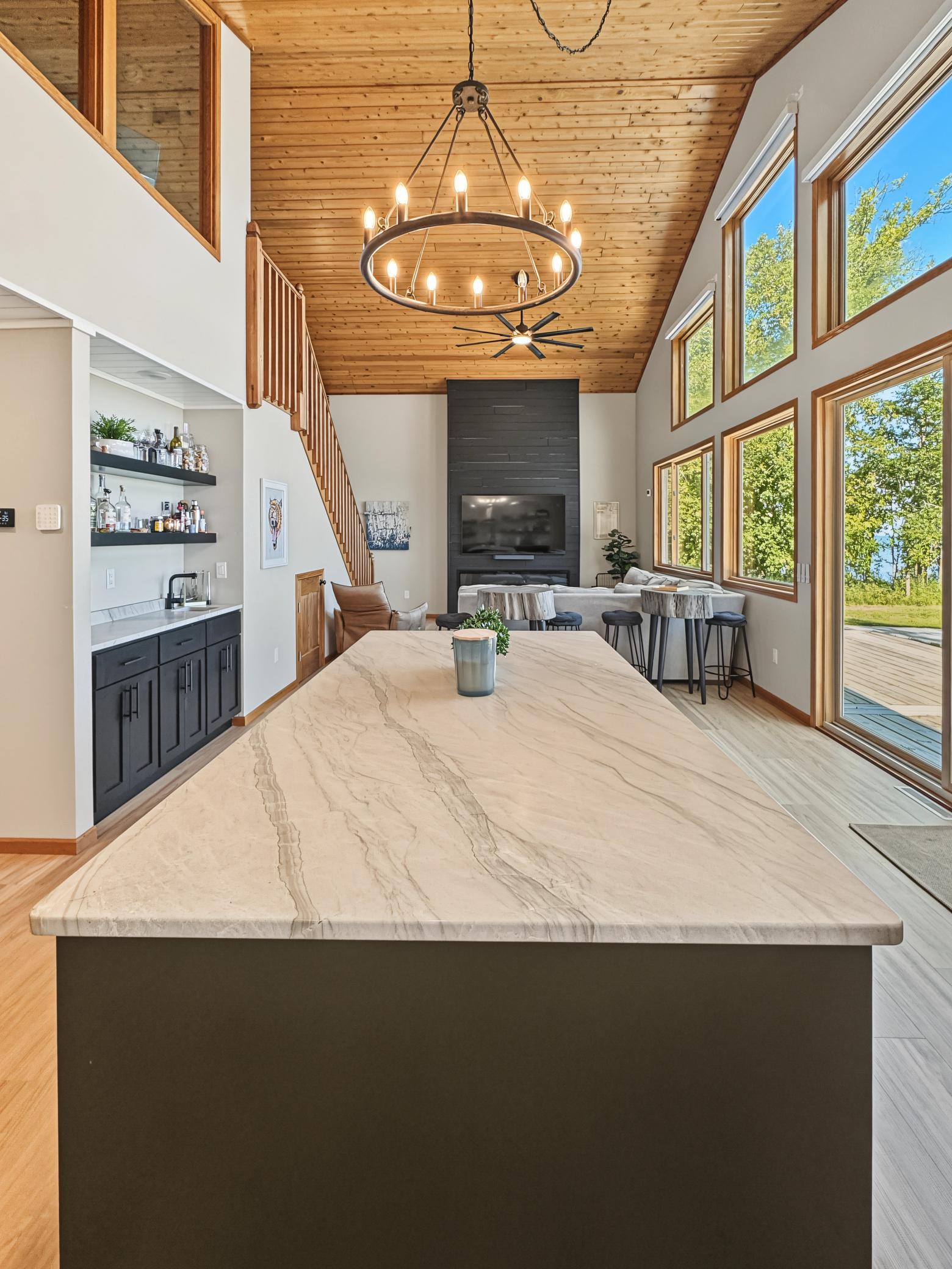 1991 single family home for sale at 6278 Sandy Shores Drive NW in Williams, MN — 4 bed, 3 bath (photo 19 of 67)