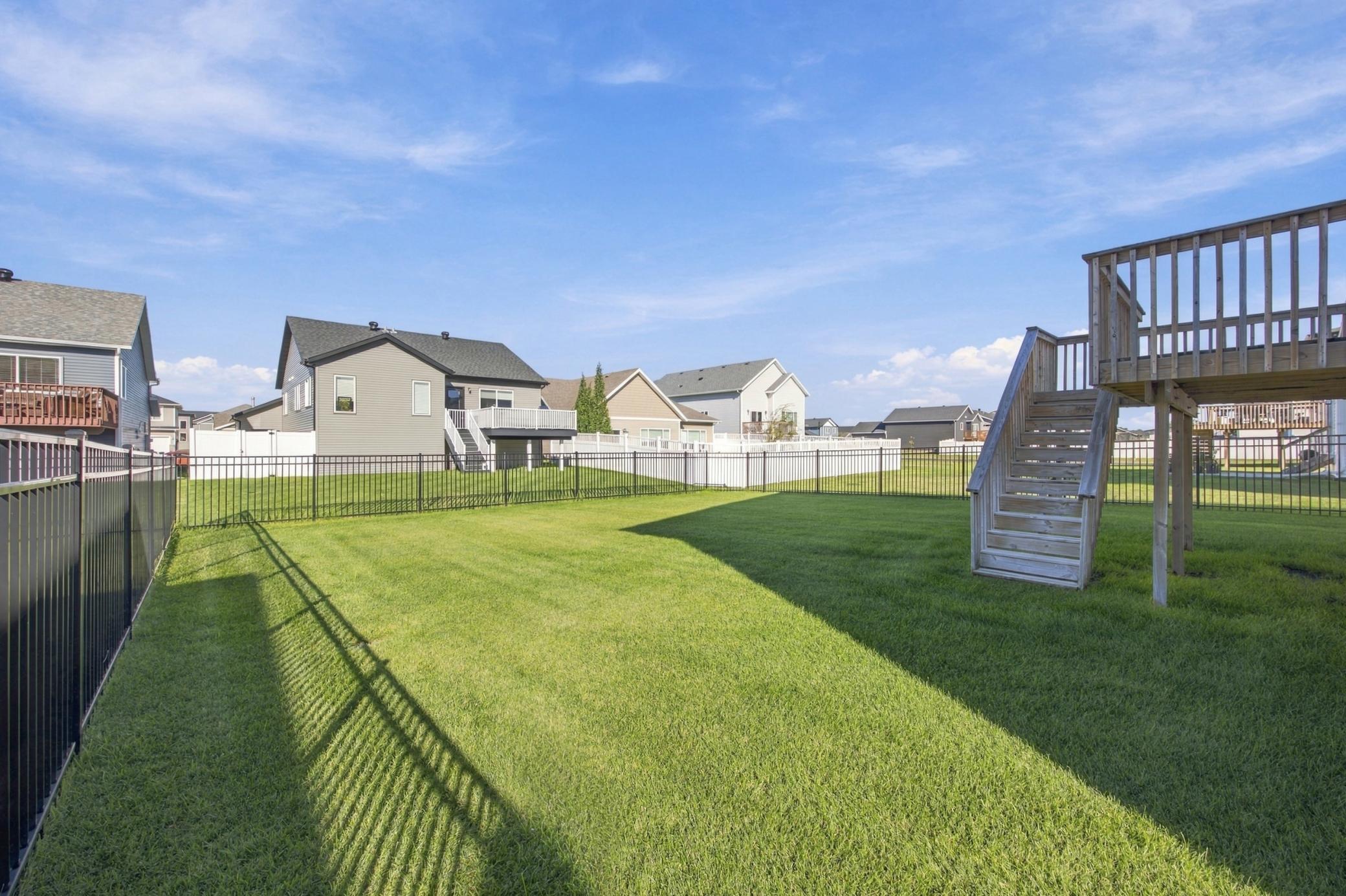 2022 single family home for sale at 7327 Madelyn Lane S in Fargo, ND — 4 bed, 3 bath (photo 4 of 46)