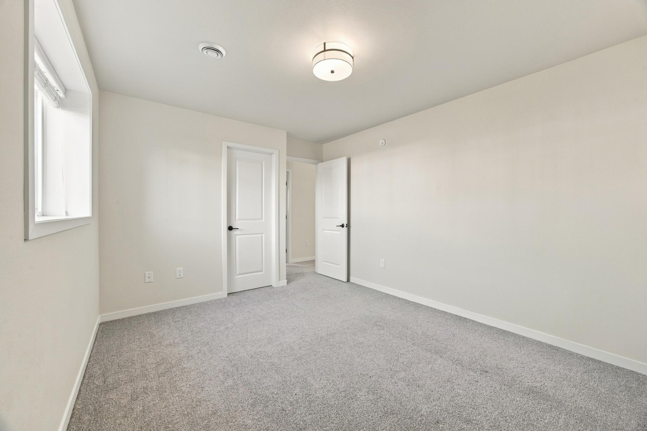 2022 single family home for sale at 7327 Madelyn Lane S in Fargo, ND — 4 bed, 3 bath (photo 34 of 46)