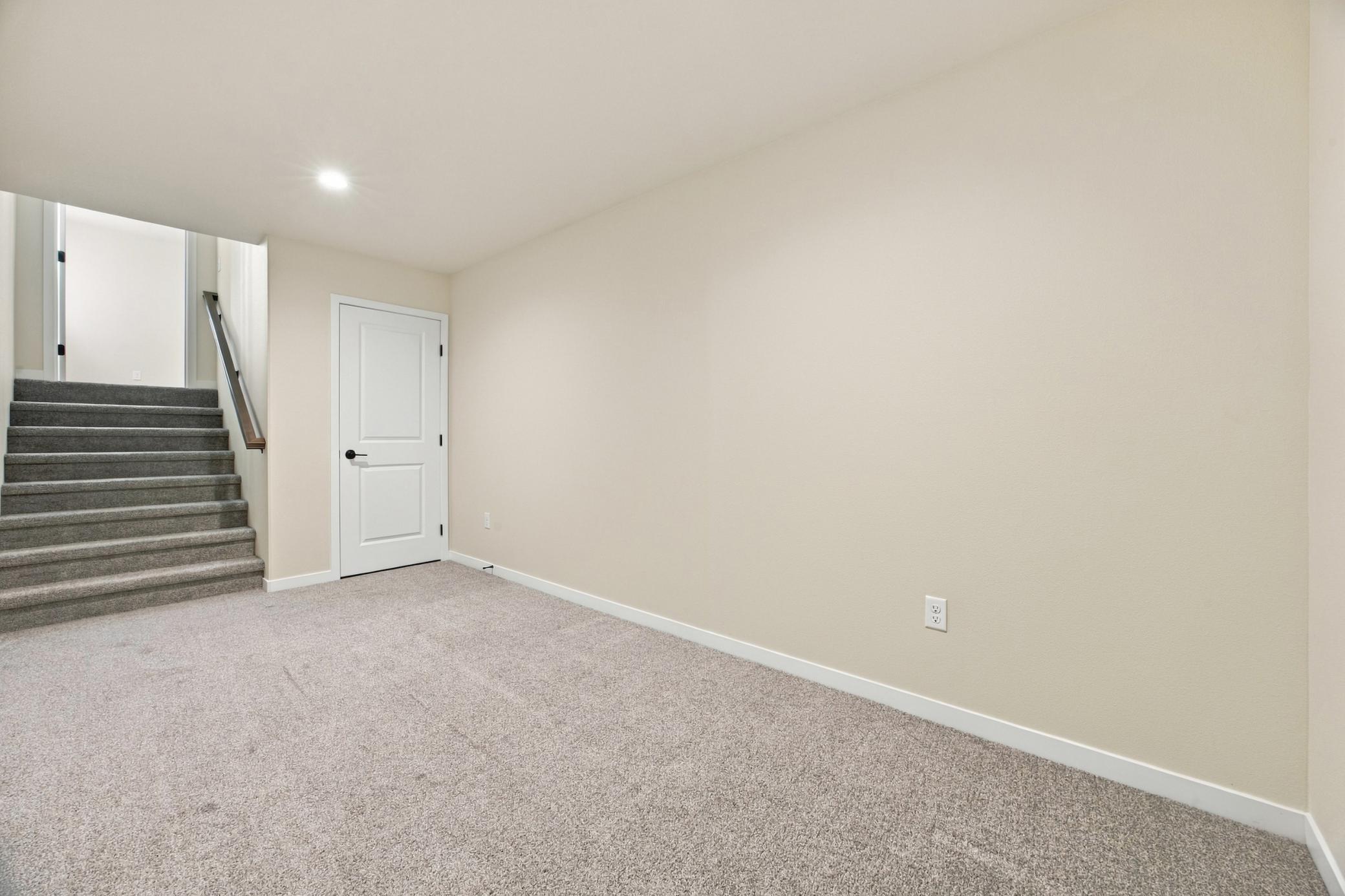 2022 single family home for sale at 7327 Madelyn Lane S in Fargo, ND — 4 bed, 3 bath (photo 37 of 46)