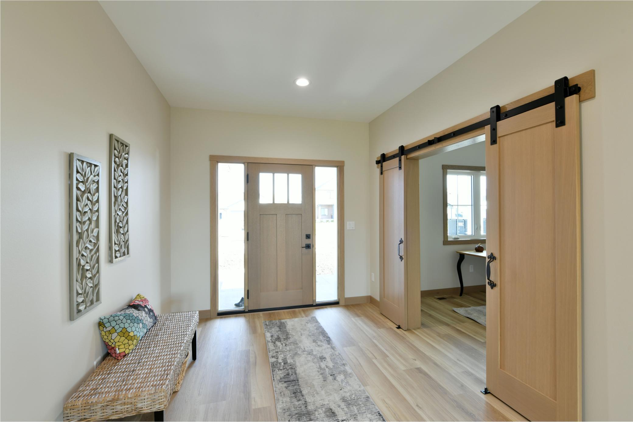 2026 single family home for sale at 3154 Archer Place S in Fargo, ND — 5 bed, 4 bath (photo 3 of 37)
