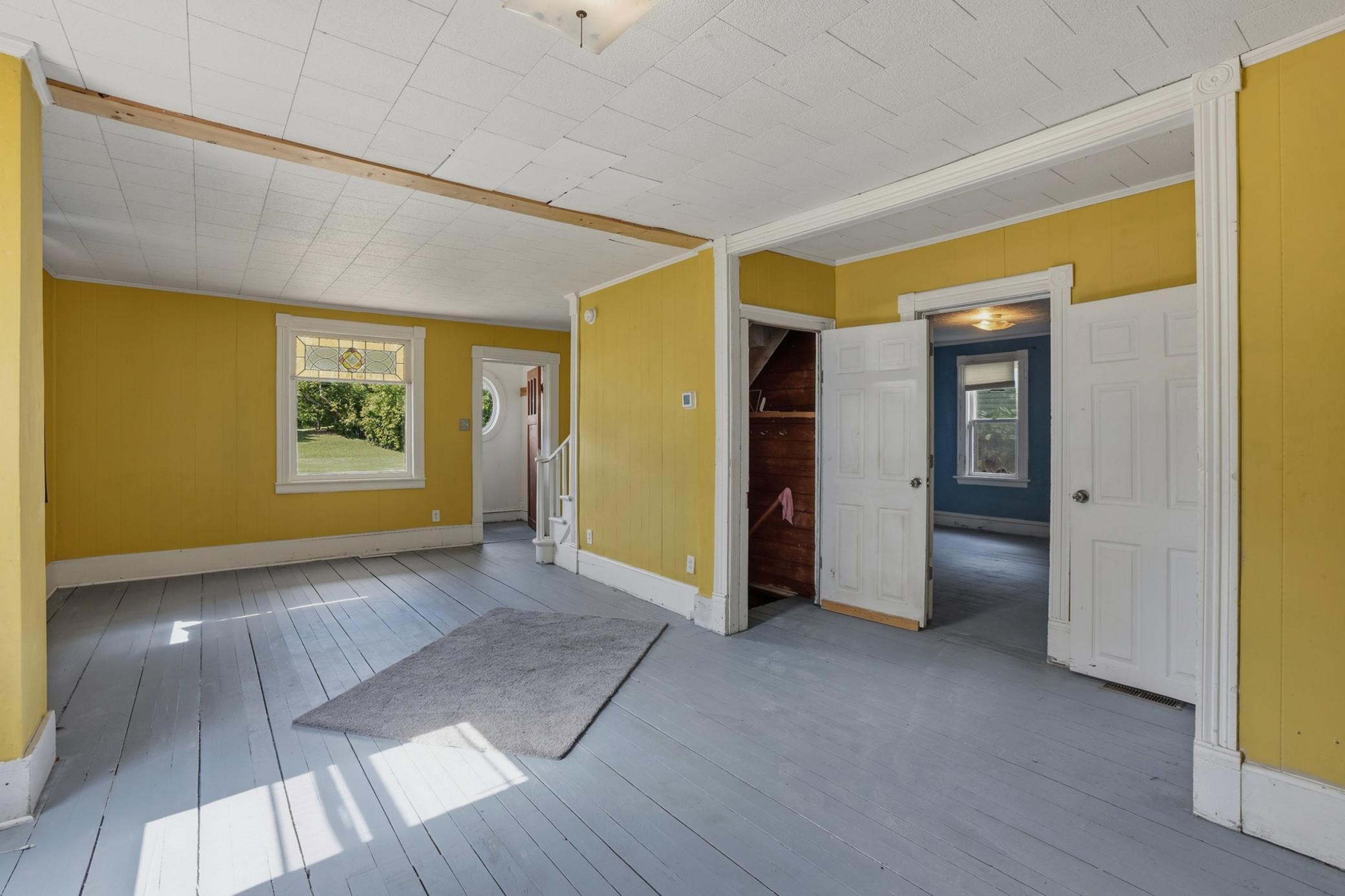 1900 single family home for sale at 301 Main Avenue N in Red Lake Falls, MN — 3 bed, 2 bath (photo 11 of 29)