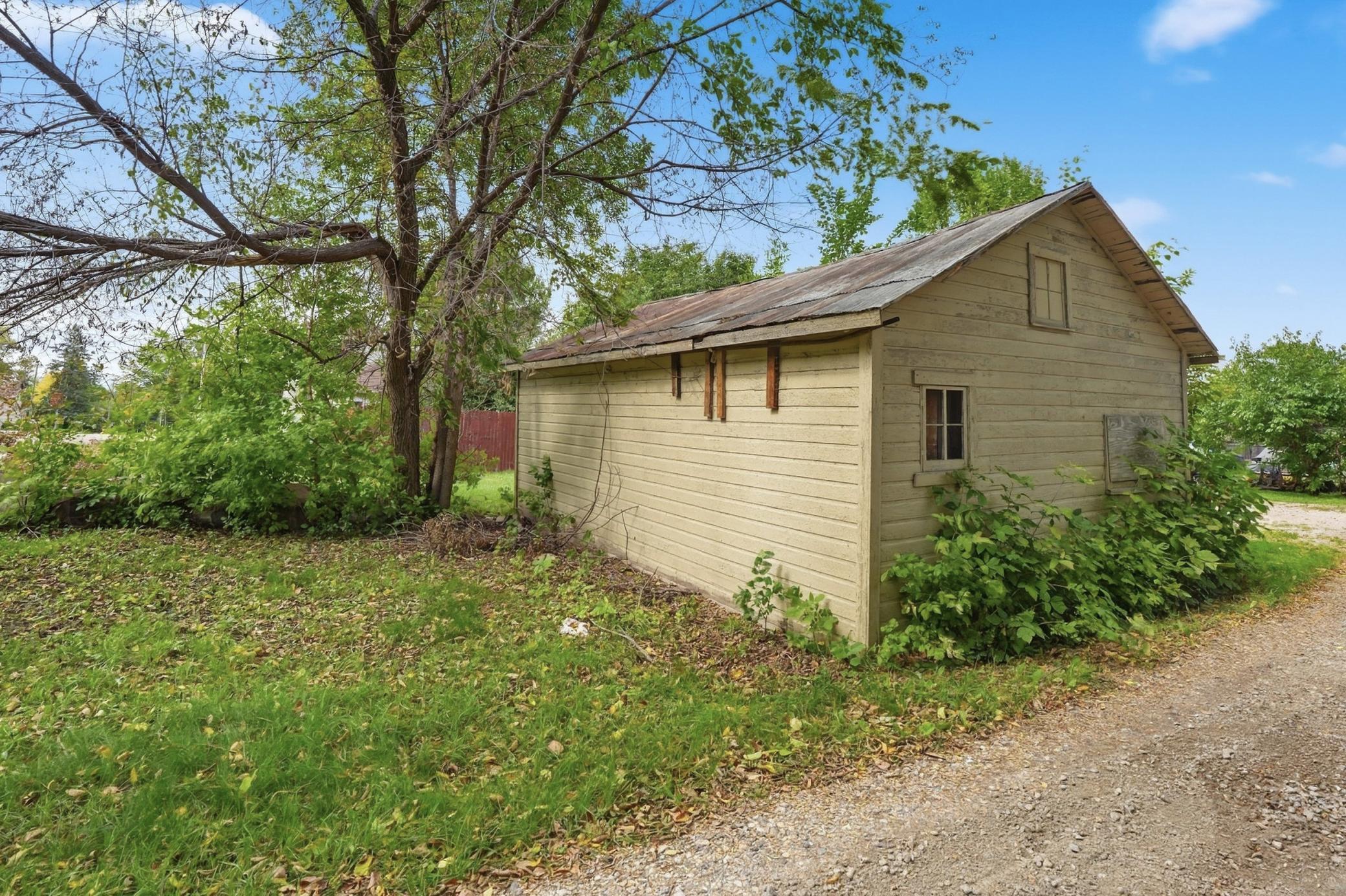 1900 single family home for sale at 301 Main Avenue N in Red Lake Falls, MN — 3 bed, 2 bath (photo 29 of 29)