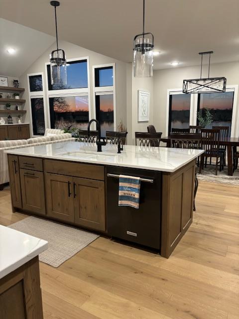 2024 single family home for sale at 660 E Lake Cowdry Road NW in Alexandria, MN — 4 bed, 4 bath (photo 10 of 25)