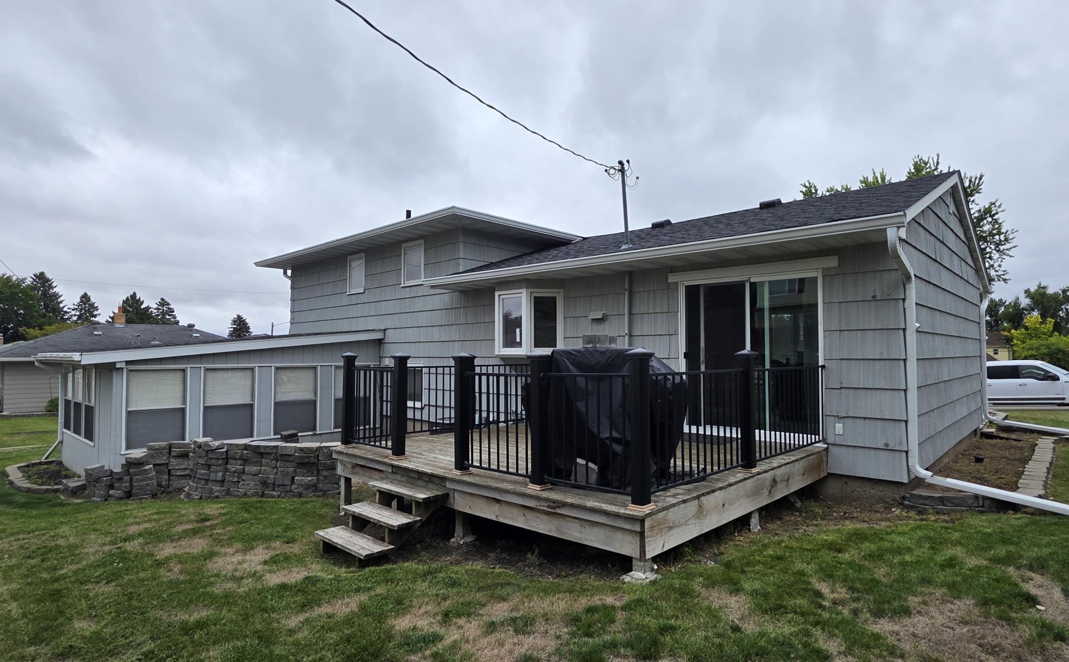 1958 single family home for sale at 426 9th Street NW in Valley City, ND — 3 bed, 2 bath (photo 46 of 50)