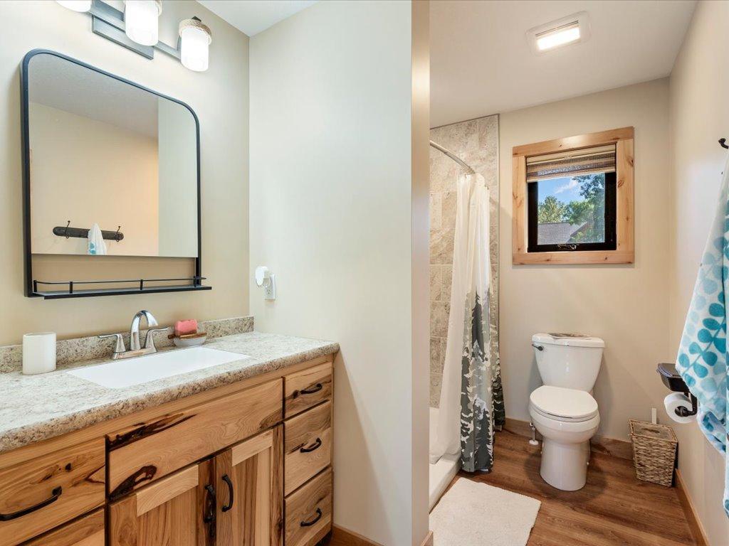 2023 single family home for sale at 10531 E Cree Bay Circle in Pequot Lakes, MN — 2 bed, 2 bath (photo 15 of 42)