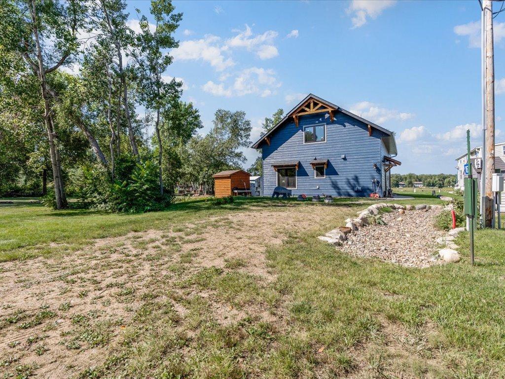 2023 single family home for sale at 10531 E Cree Bay Circle in Pequot Lakes, MN — 2 bed, 2 bath (photo 22 of 42)