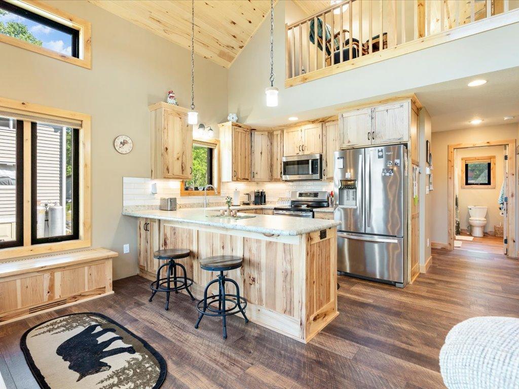 2023 single family home for sale at 10531 E Cree Bay Circle in Pequot Lakes, MN — 2 bed, 2 bath (photo 7 of 42)