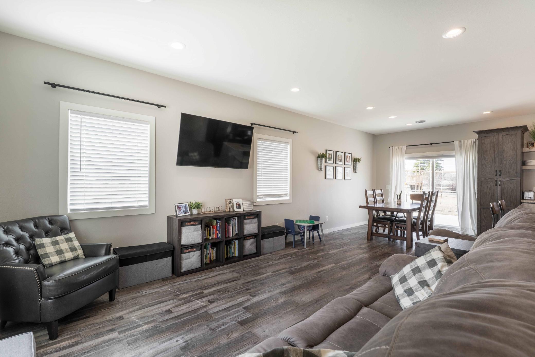 2019 single family home for sale at 2021 Tower View Road in Fergus Falls, MN — 4 bed, 3 bath (photo 16 of 62)
