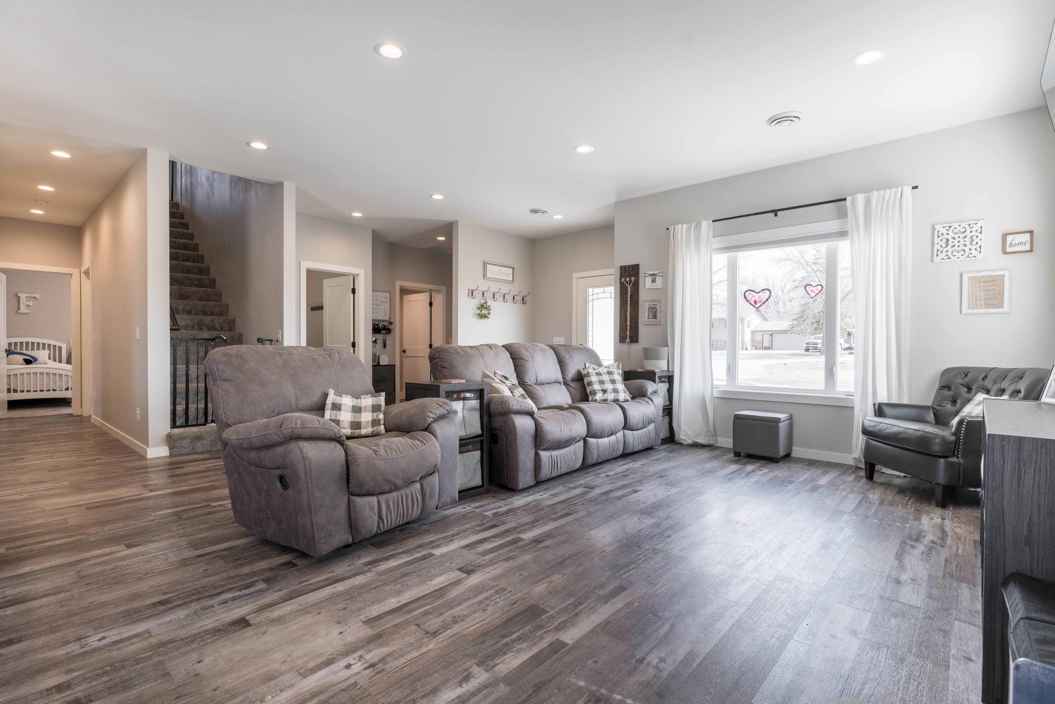 2019 single family home for sale at 2021 Tower View Road in Fergus Falls, MN — 4 bed, 3 bath (photo 18 of 62)
