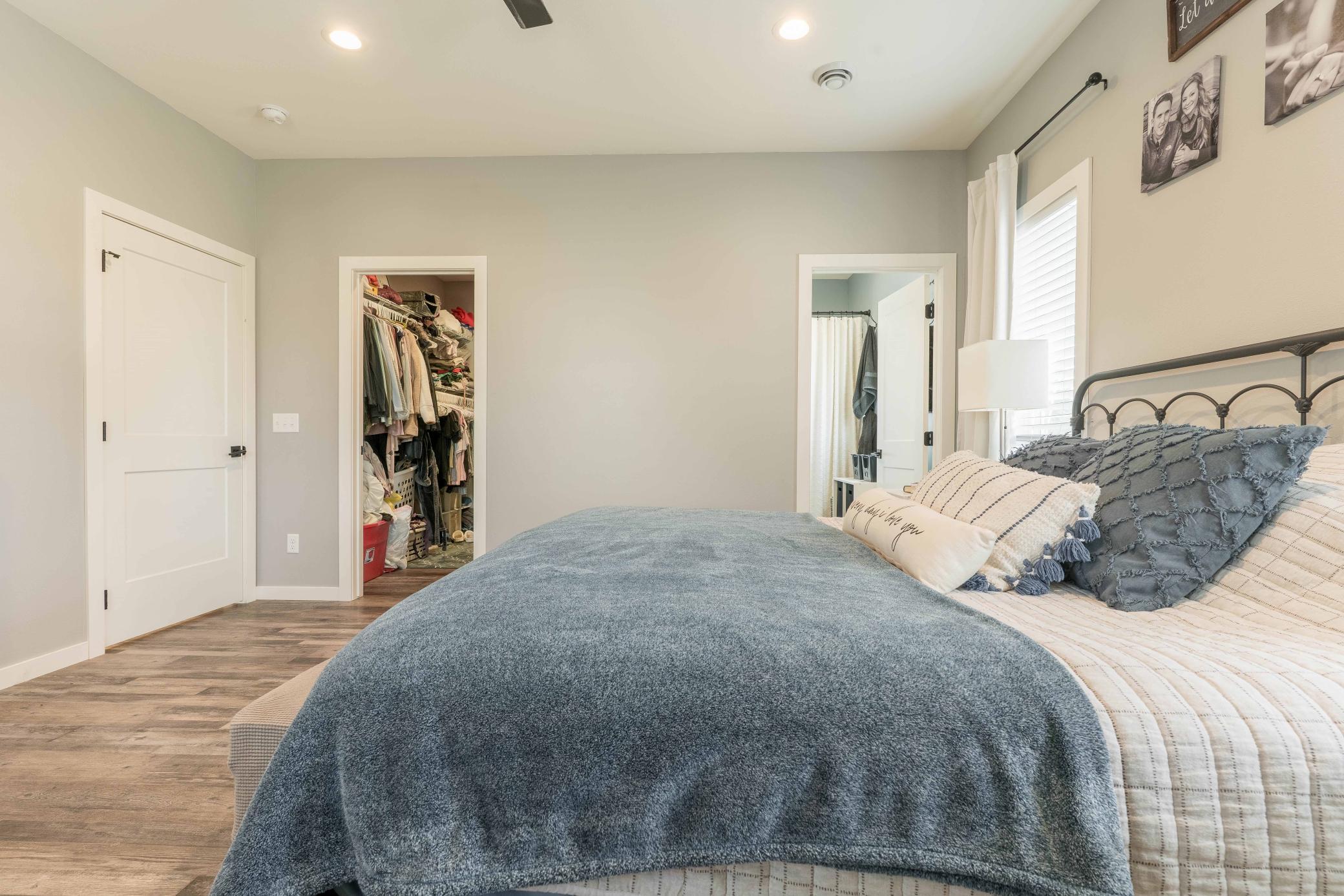 2019 single family home for sale at 2021 Tower View Road in Fergus Falls, MN — 4 bed, 3 bath (photo 21 of 62)