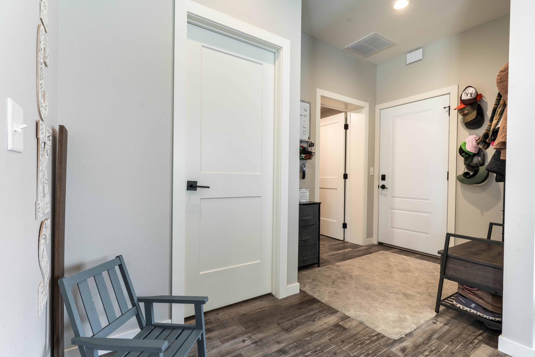 2019 single family home for sale at 2021 Tower View Road in Fergus Falls, MN — 4 bed, 3 bath (photo 35 of 62)