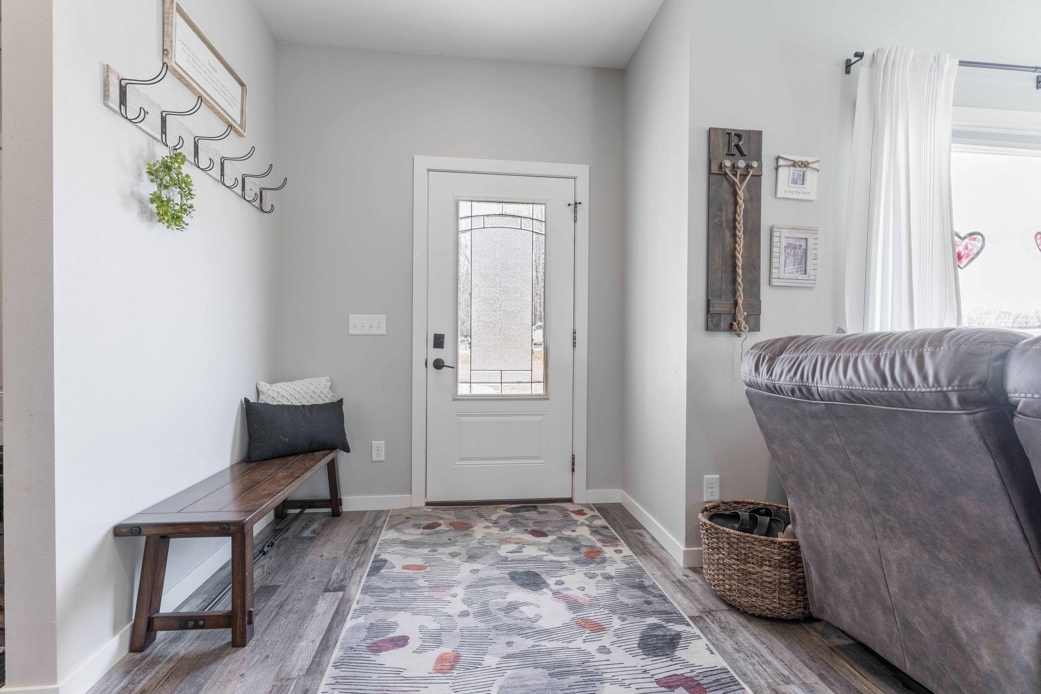 2019 single family home for sale at 2021 Tower View Road in Fergus Falls, MN — 4 bed, 3 bath (photo 5 of 62)