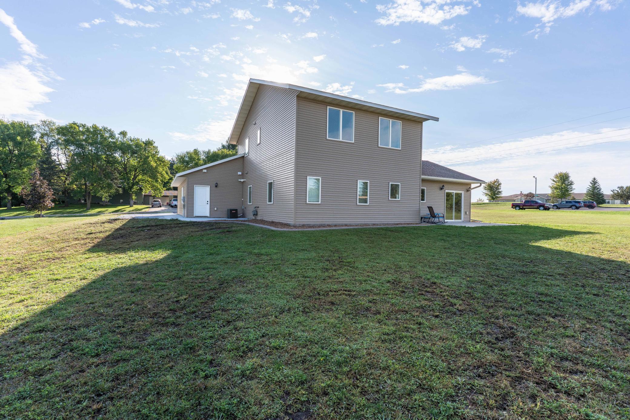 2019 single family home for sale at 2021 Tower View Road in Fergus Falls, MN — 4 bed, 3 bath (photo 46 of 62)