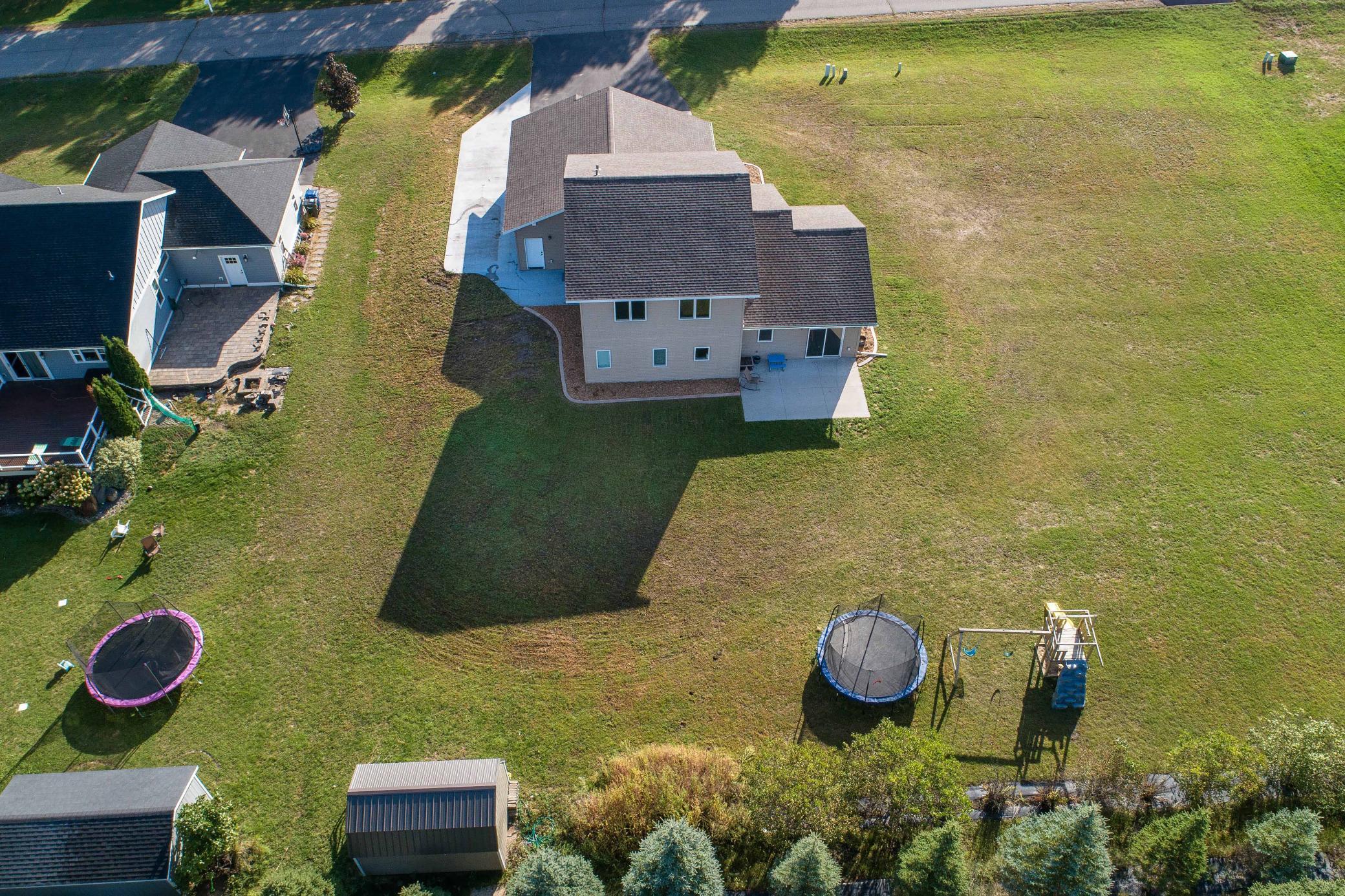 2019 single family home for sale at 2021 Tower View Road in Fergus Falls, MN — 4 bed, 3 bath (photo 59 of 62)