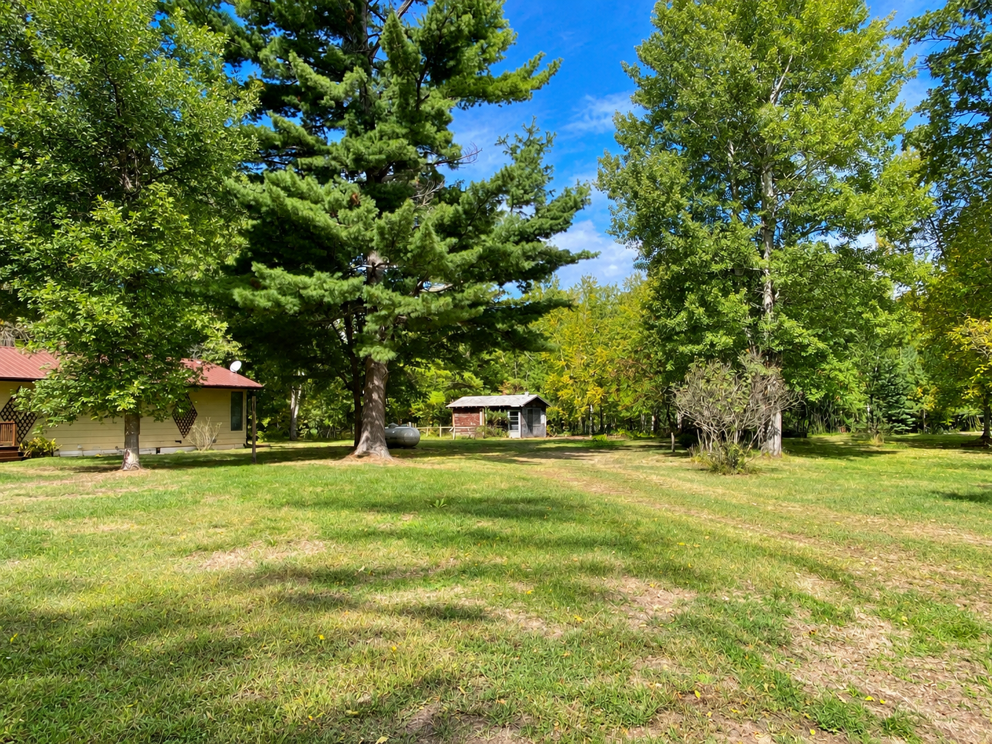1997 single family home for sale at 22838 Glenhaven Drive in Nevis, MN — 3 bed, 3 bath (photo 36 of 38)