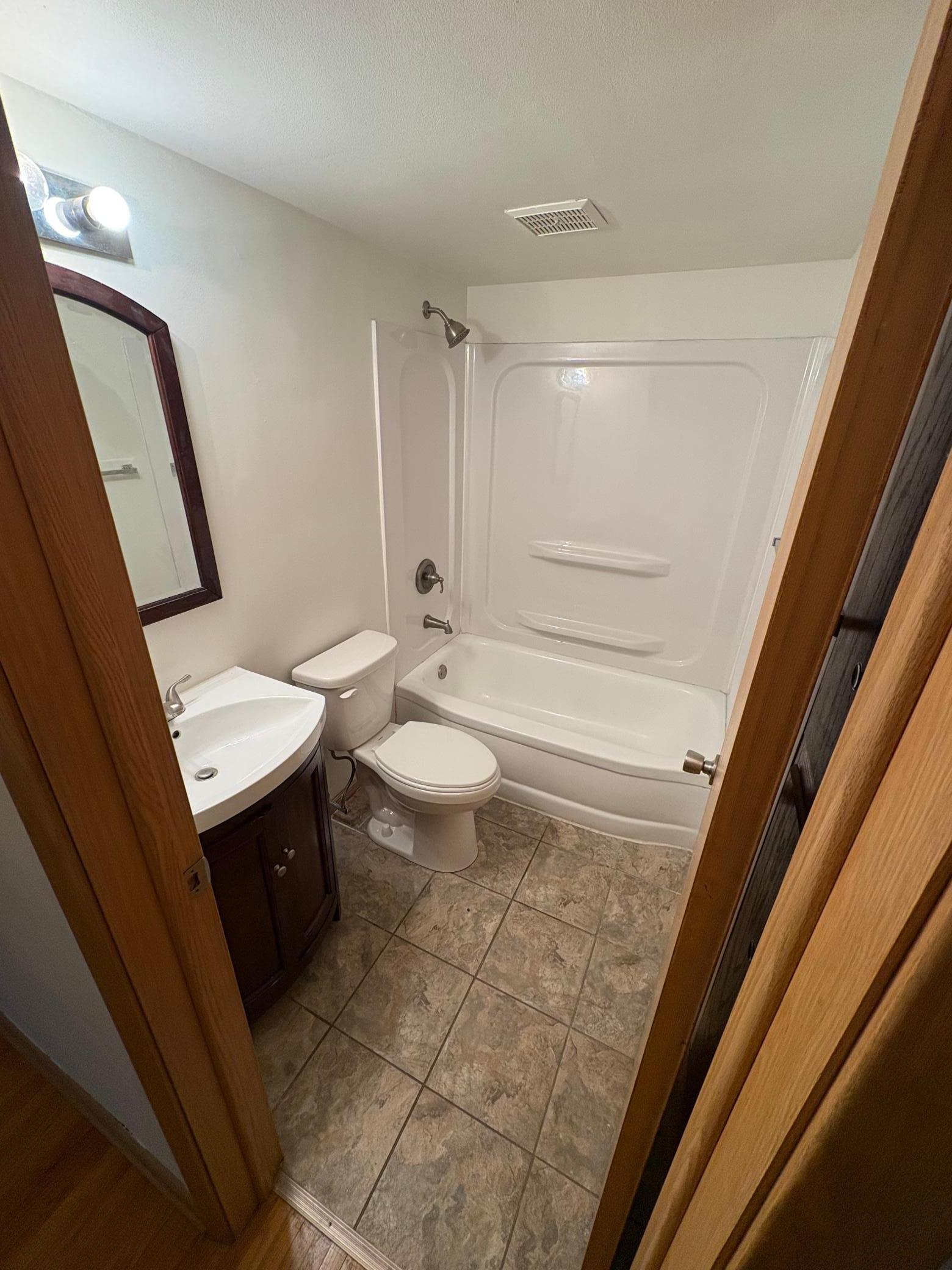 1959 triplex for sale at 1225 10th Street N in Fargo, ND — 2 bed, 1 bath (photo 18 of 18)