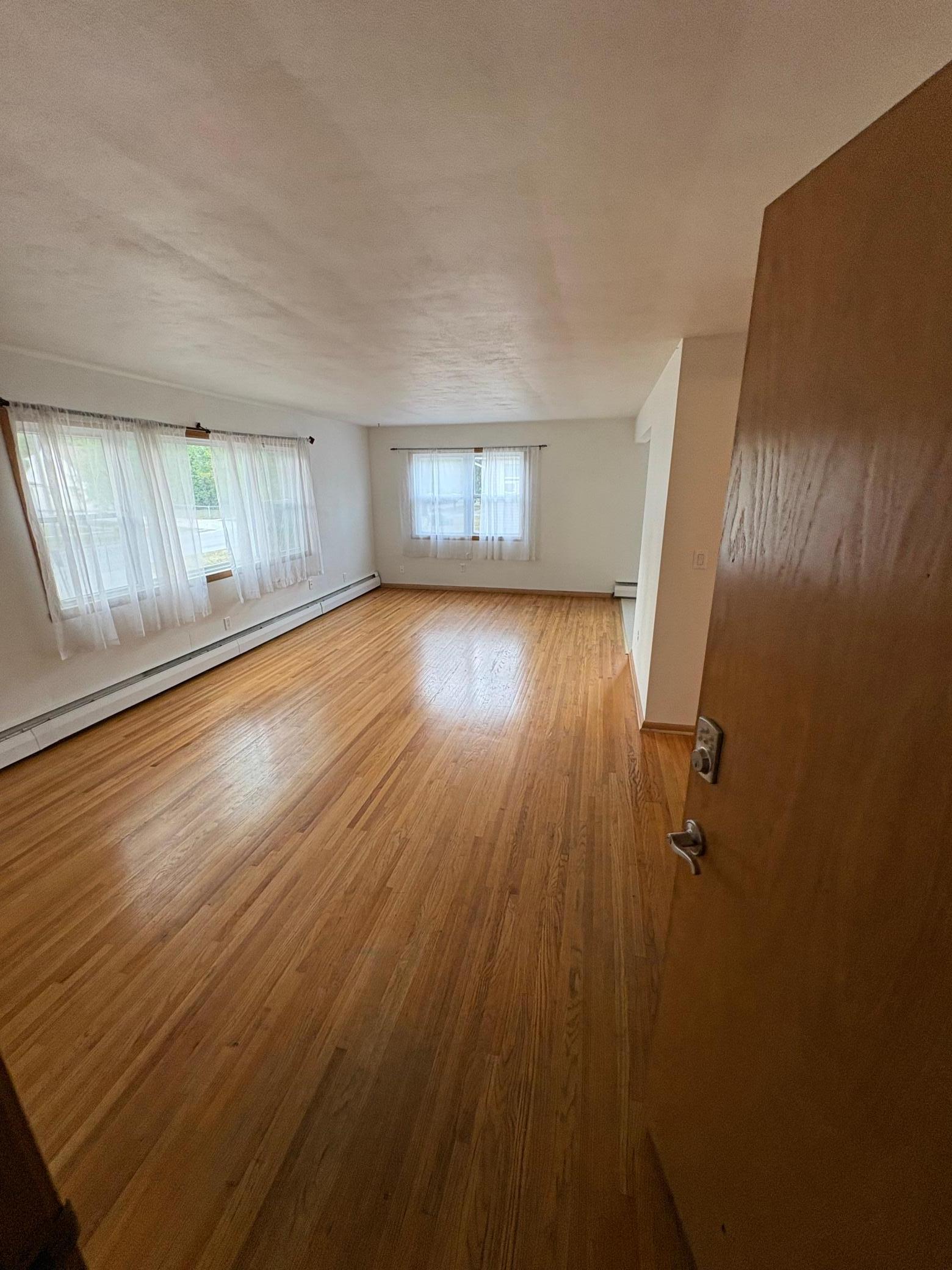 1959 triplex for sale at 1225 10th Street N in Fargo, ND — 2 bed, 1 bath (photo 5 of 18)