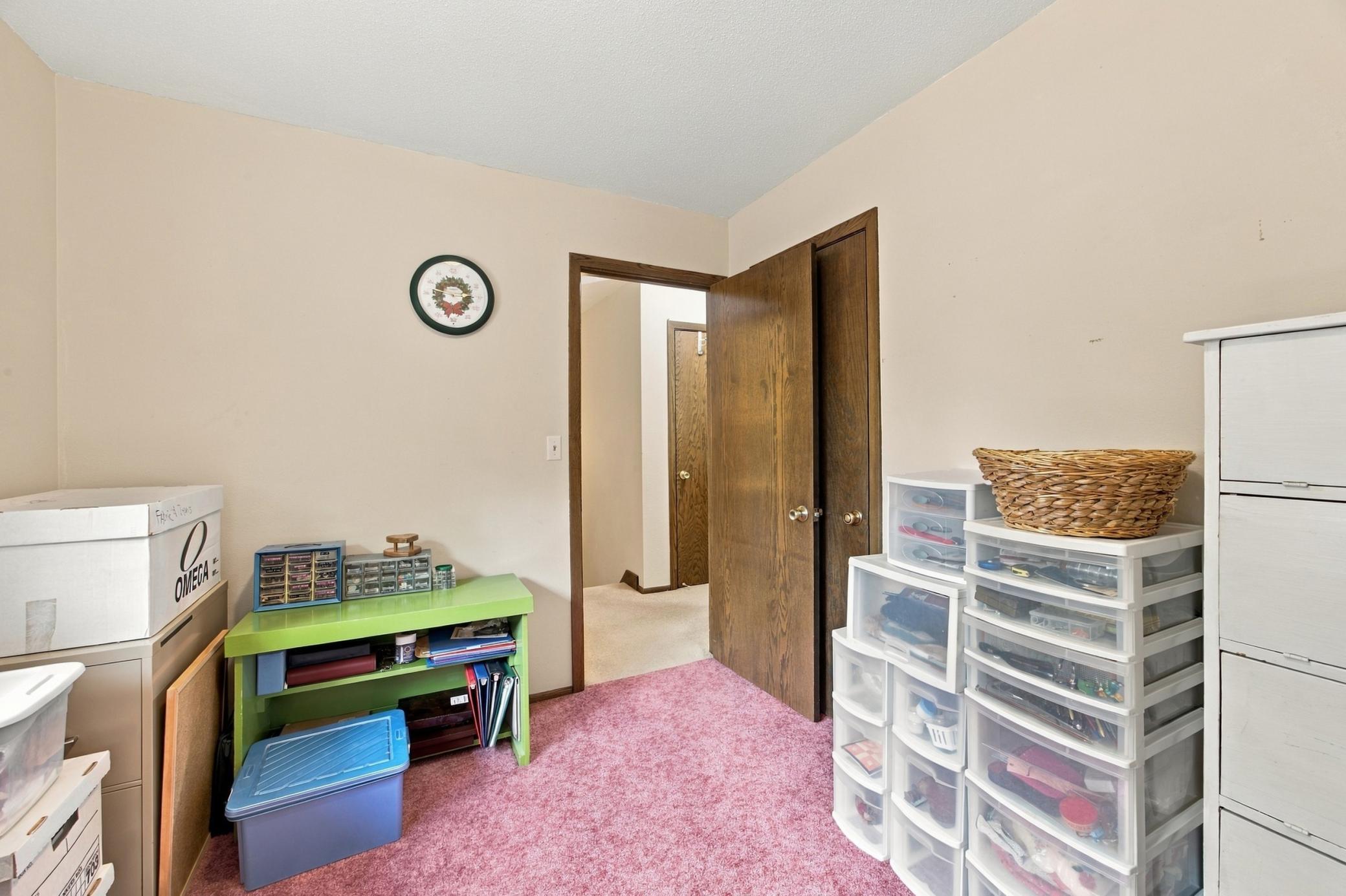 1973 townhouse for sale at 3232 2nd Street N in Fargo, ND — 3 bed, 3 bath (photo 16 of 27)