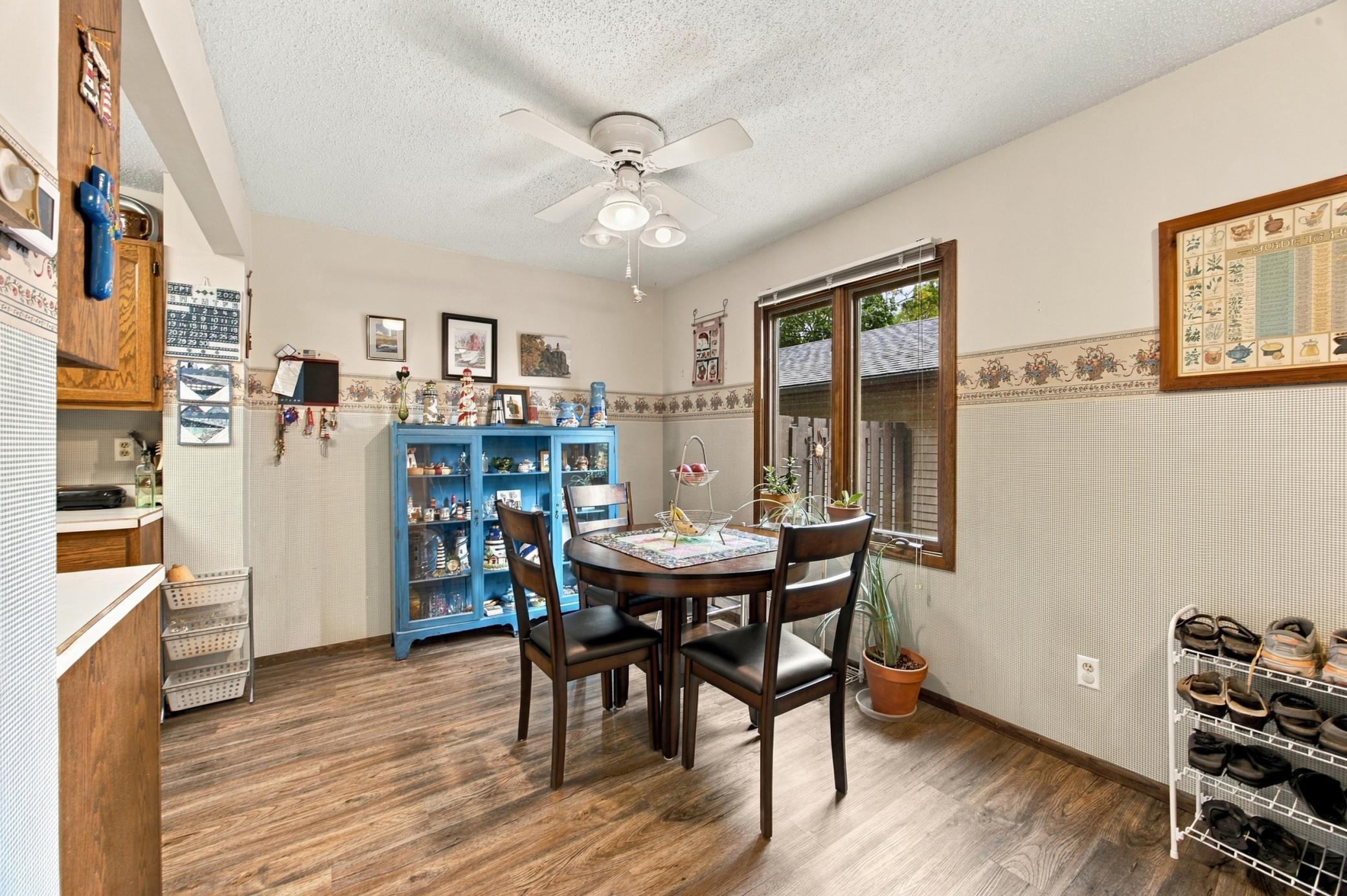 1973 townhouse for sale at 3232 2nd Street N in Fargo, ND — 3 bed, 3 bath (photo 8 of 27)