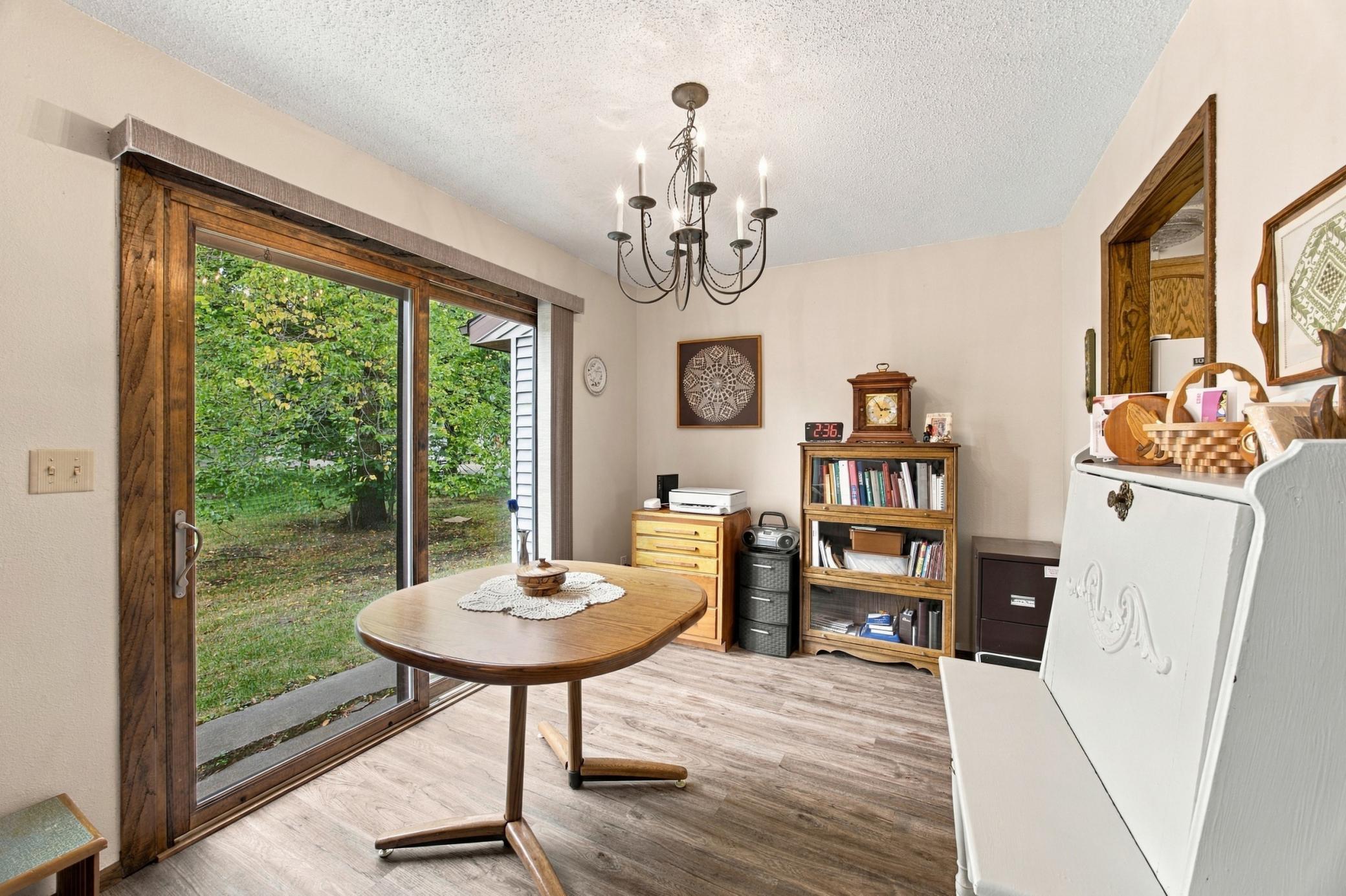 1973 townhouse for sale at 3232 2nd Street N in Fargo, ND — 3 bed, 3 bath (photo 9 of 27)