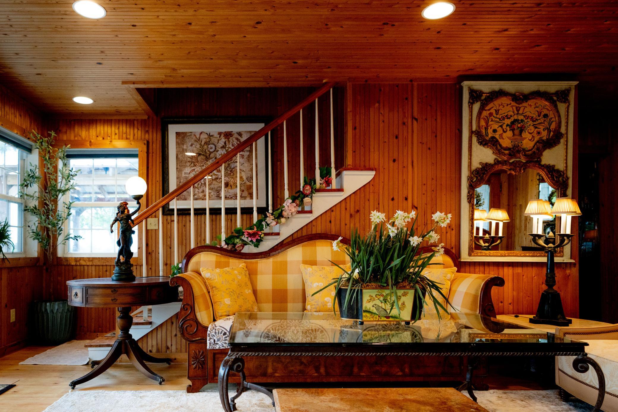 1958 single family home for sale at 2981 E Lakeside Road in Jamestown, ND — 3 bed, 2 bath (photo 11 of 69)