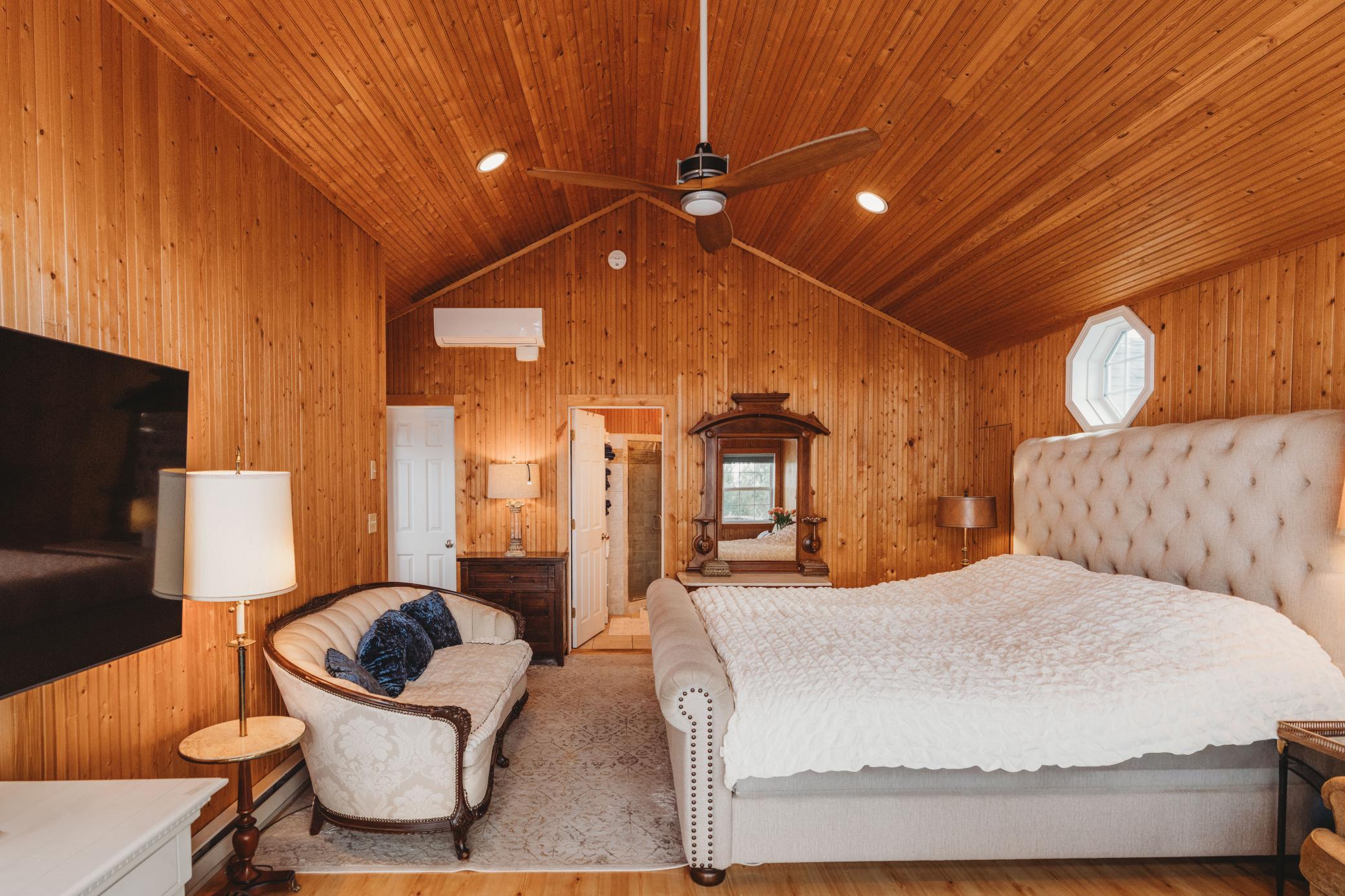 1958 single family home for sale at 2981 E Lakeside Road in Jamestown, ND — 3 bed, 2 bath (photo 37 of 69)