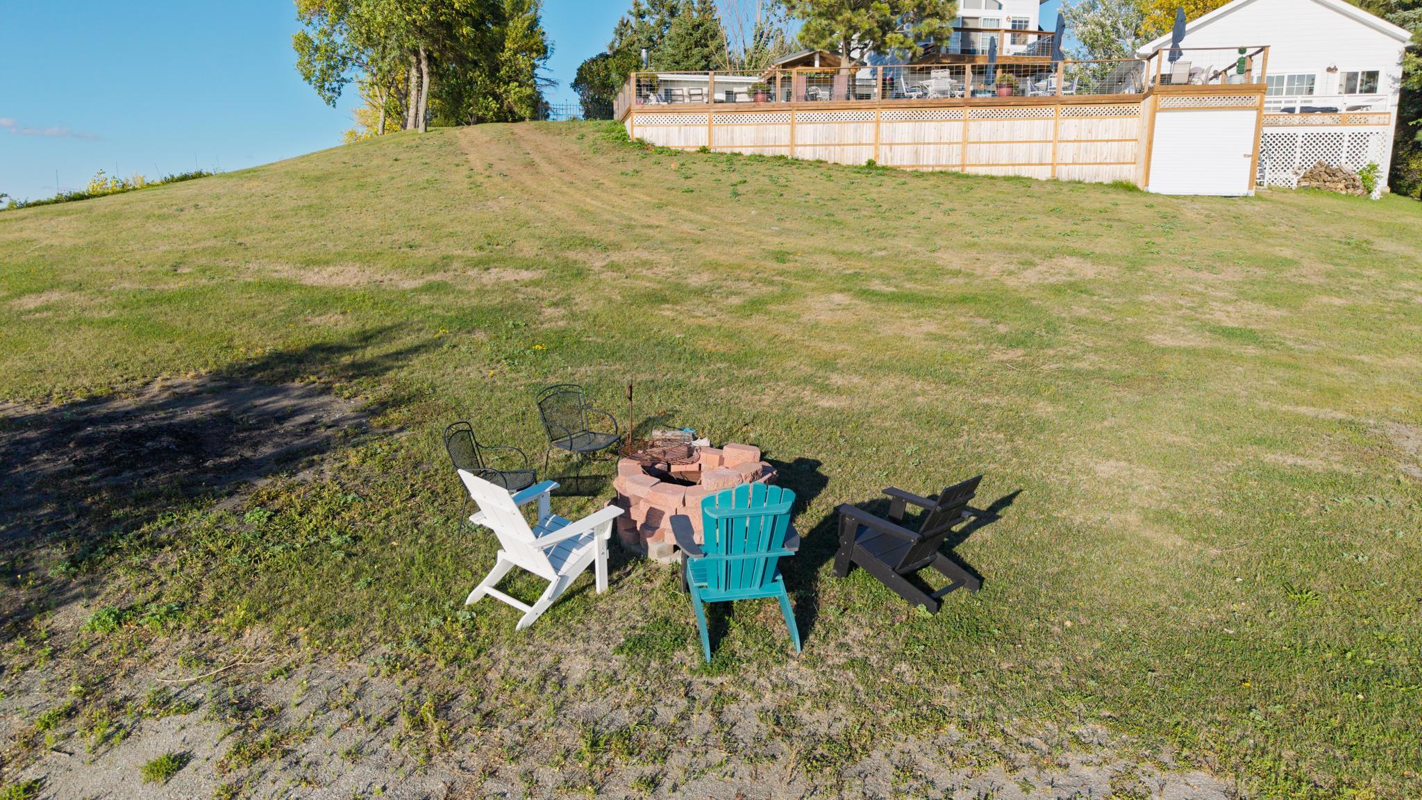 1958 single family home for sale at 2981 E Lakeside Road in Jamestown, ND — 3 bed, 2 bath (photo 61 of 69)