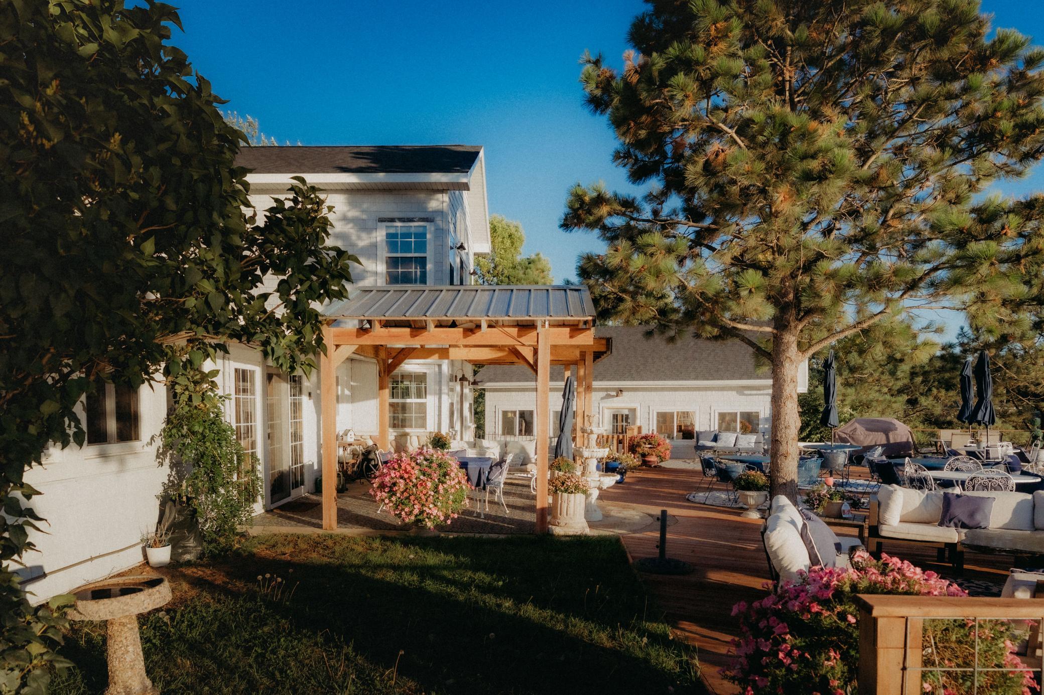 1958 single family home for sale at 2981 E Lakeside Road in Jamestown, ND — 3 bed, 2 bath (photo 8 of 69)