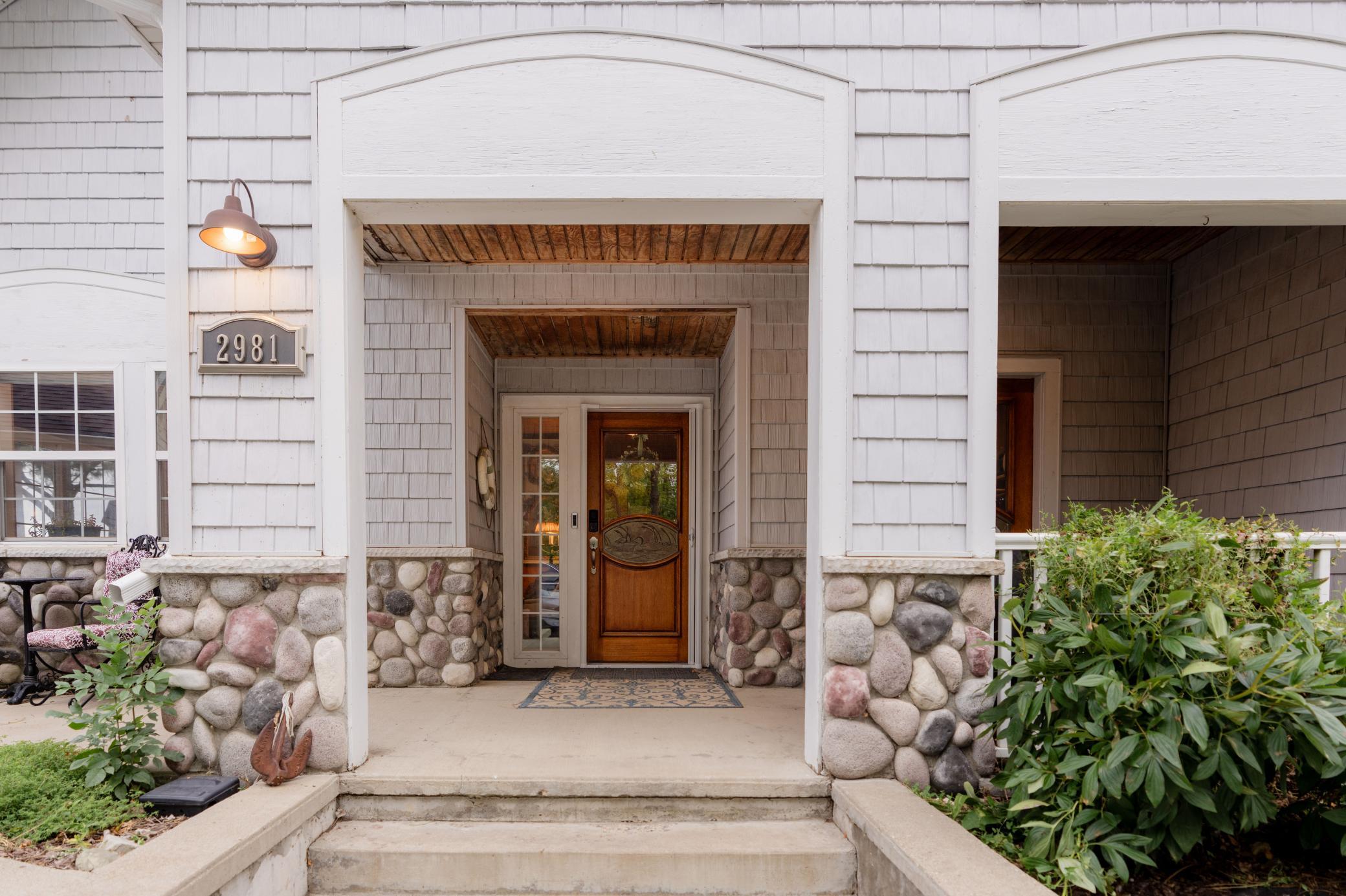 1958 single family home for sale at 2981 E Lakeside Road in Jamestown, ND — 3 bed, 2 bath (photo 9 of 69)